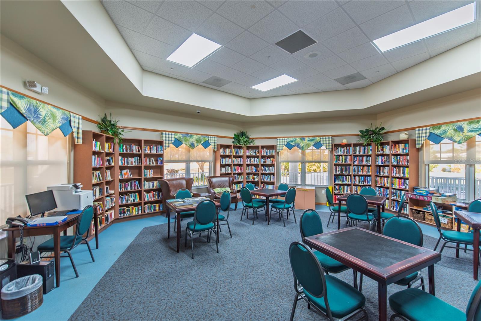 Library - 15 ROTTERDAM DR, PUNTA GORDA