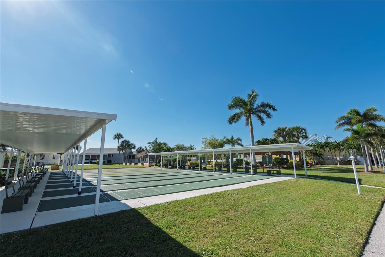 Boccé, Horseshoe, Kornhole and Shuffleboard - 15 ROTTERDAM DR, PUNTA GORDA