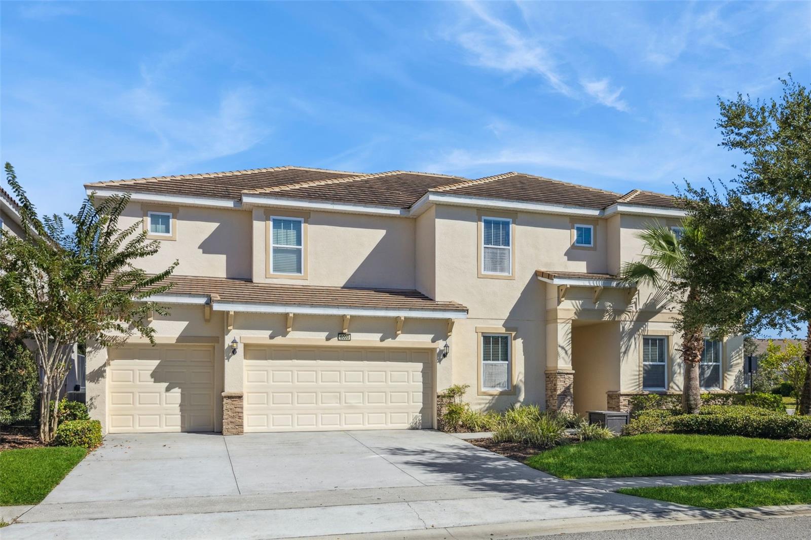 6000 OAK GREEN LOOP