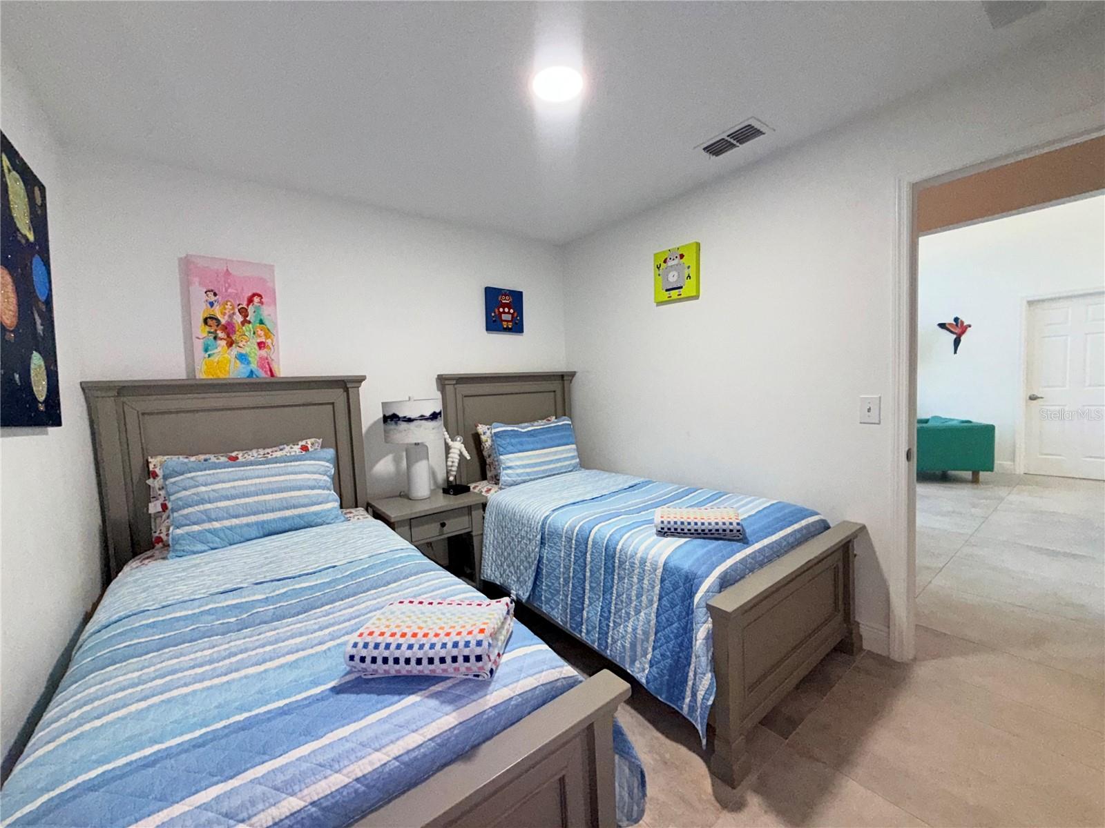 Single Family Residence at 8587 SUNRISE KEY DR, KISSIMMEE, photo 23 of 48
