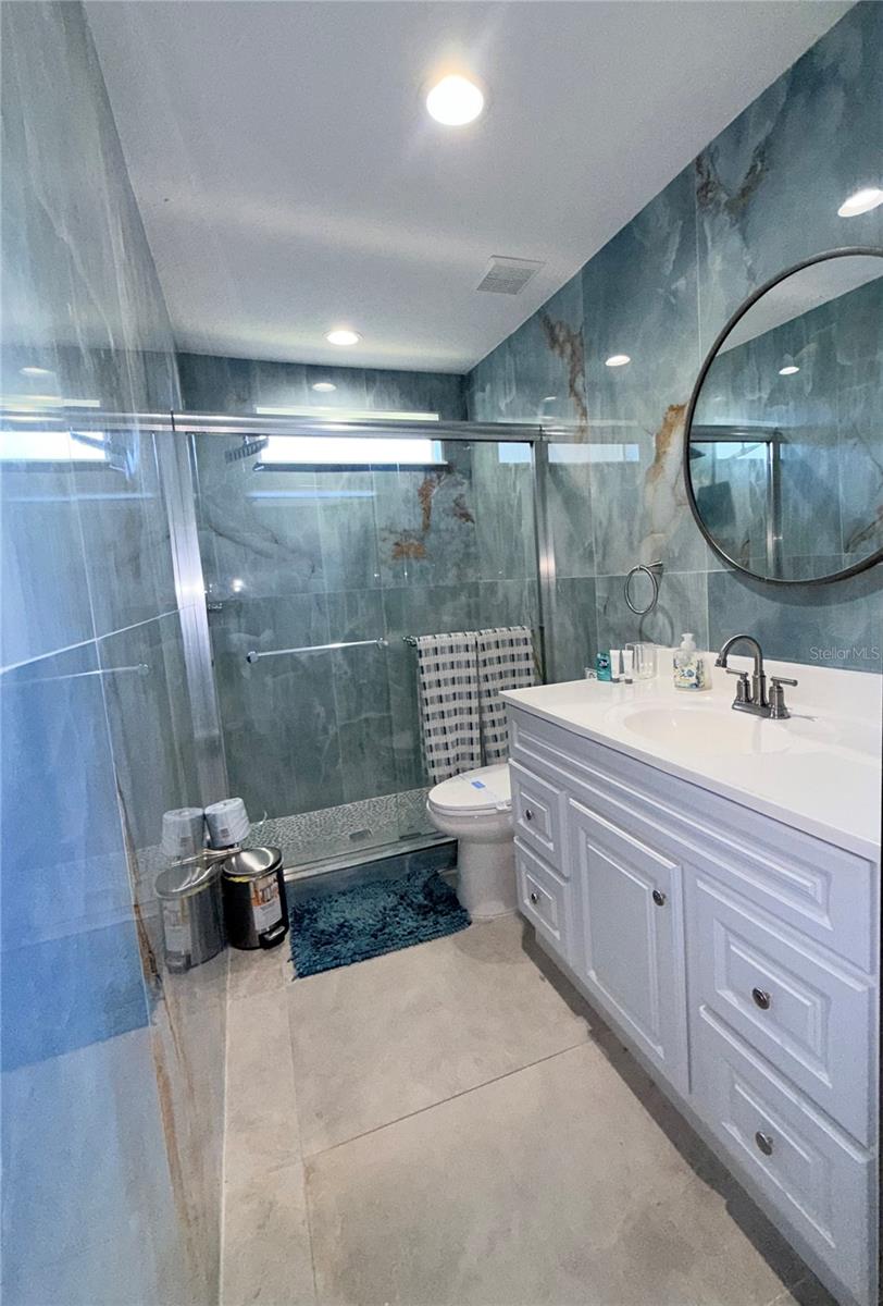 Single Family Residence at 8587 SUNRISE KEY DR, KISSIMMEE, photo 32 of 48