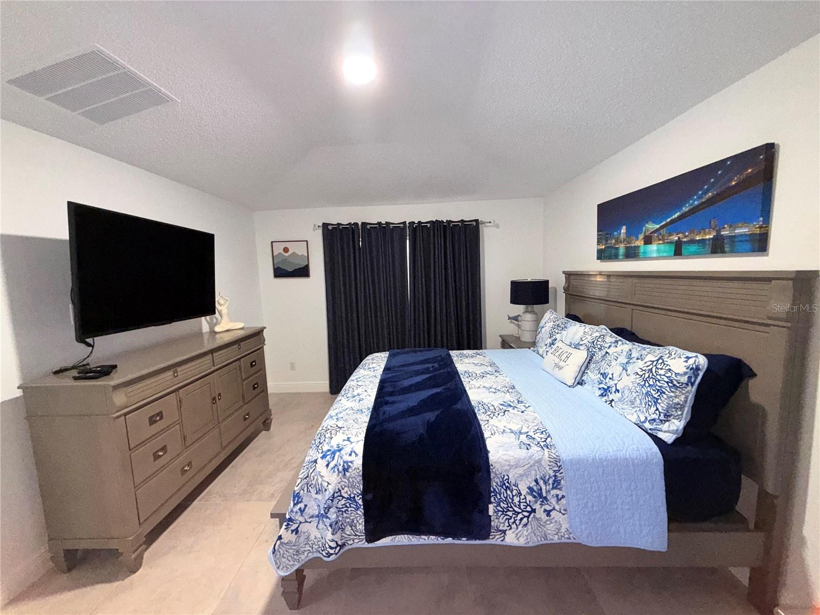Single Family Residence at 8587 SUNRISE KEY DR, KISSIMMEE, photo 36 of 48