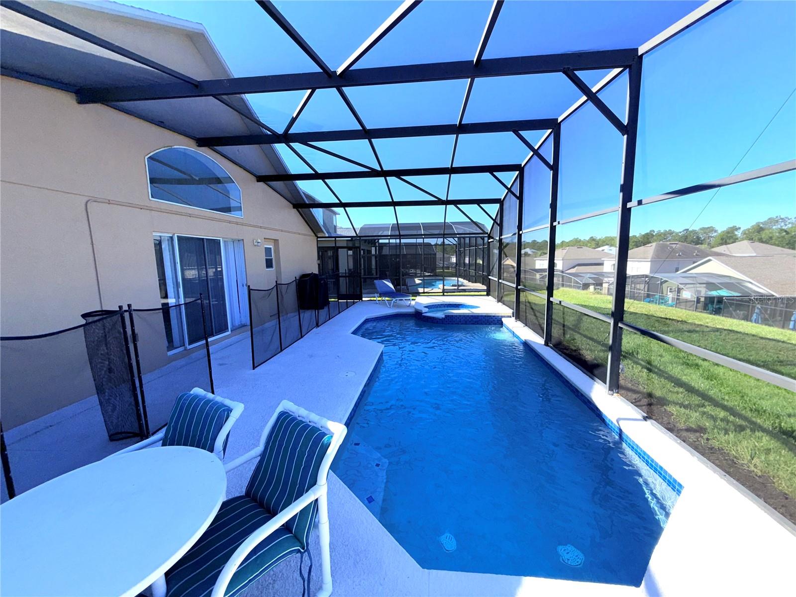 Single Family Residence at 8587 SUNRISE KEY DR, KISSIMMEE, photo 43 of 48