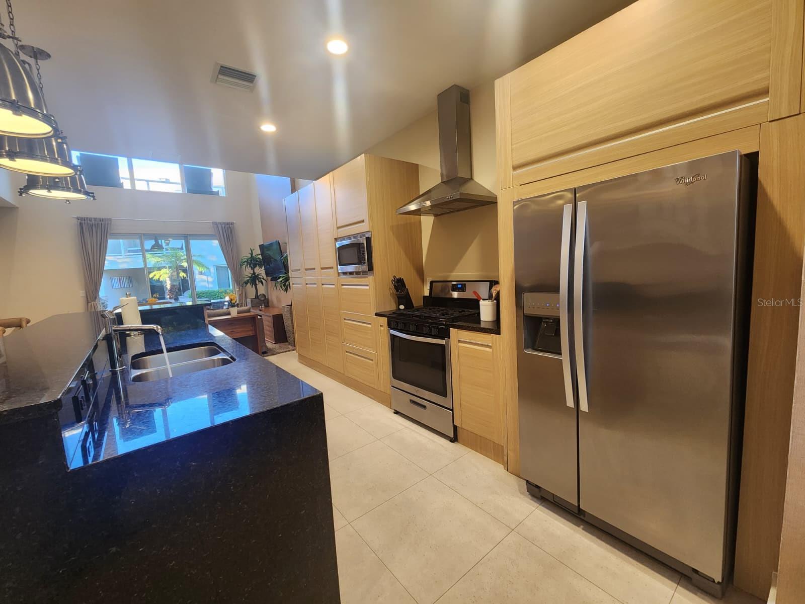 Townhouse at 3160 PANTANAL LN, KISSIMMEE, photo 5 of 50