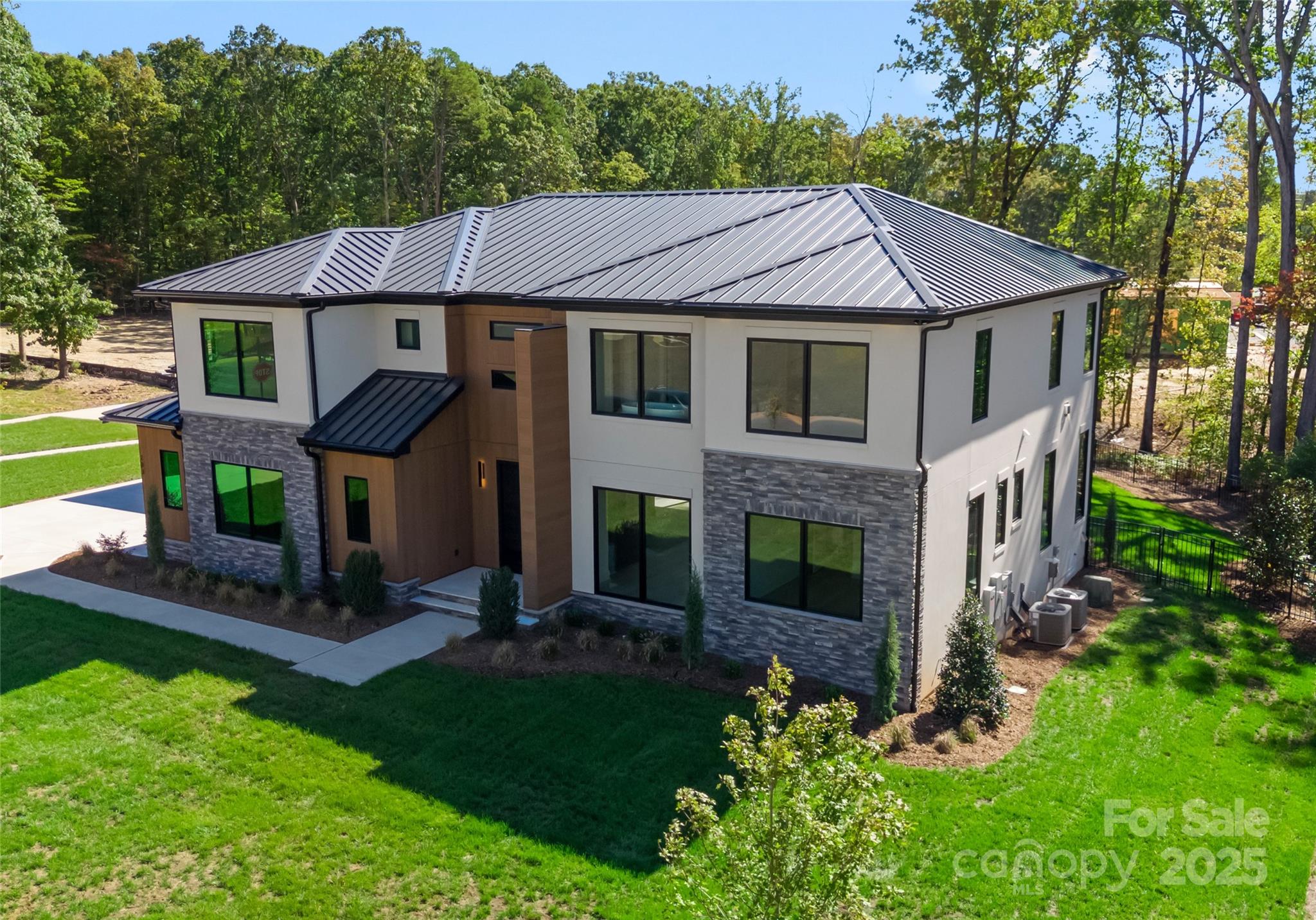 Single Family Residence at 203 Sugar Maple Lane, Matthews, photo 3 of 56