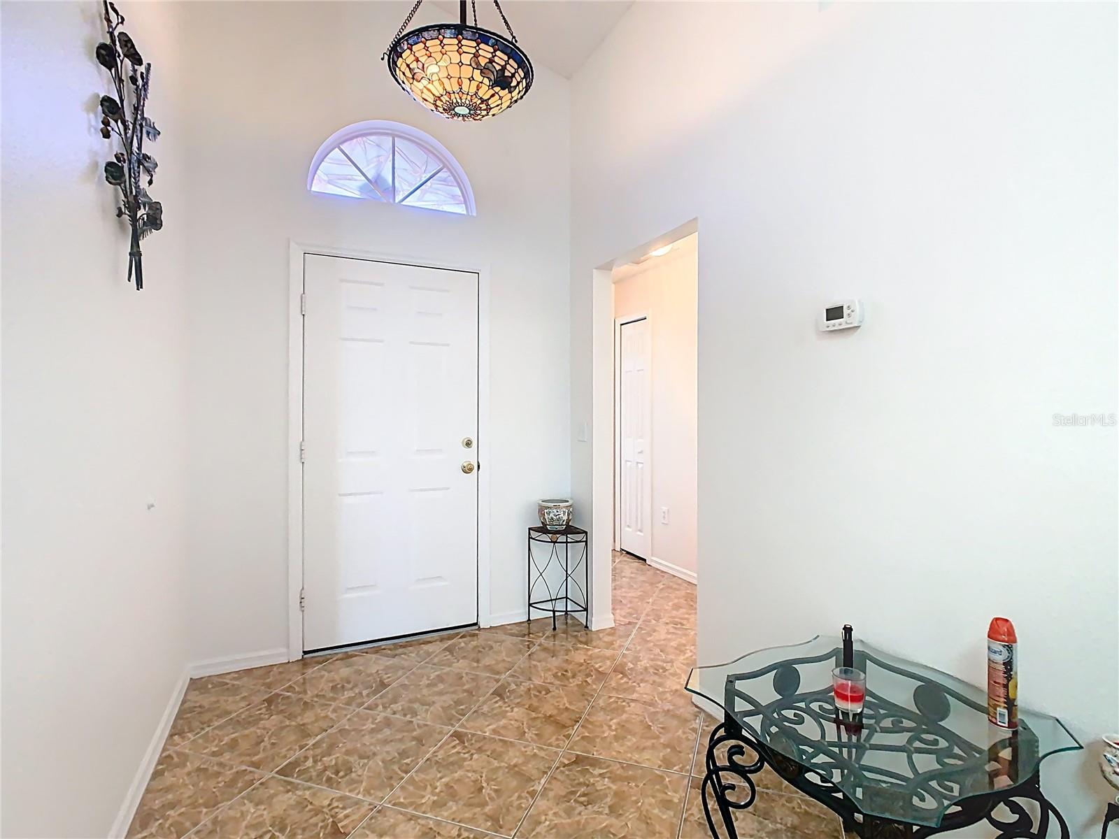 Entry Foyer - 230 HALSTEAD DR, DAVENPORT