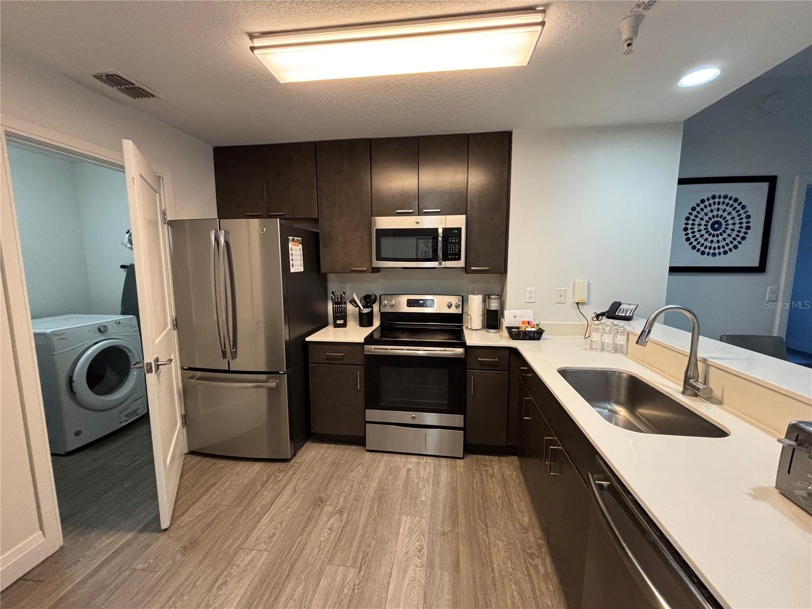 Condo - Hotel at 14501 GROVE RESORT AVE #3304, WINTER GARDEN, photo 4 of 34