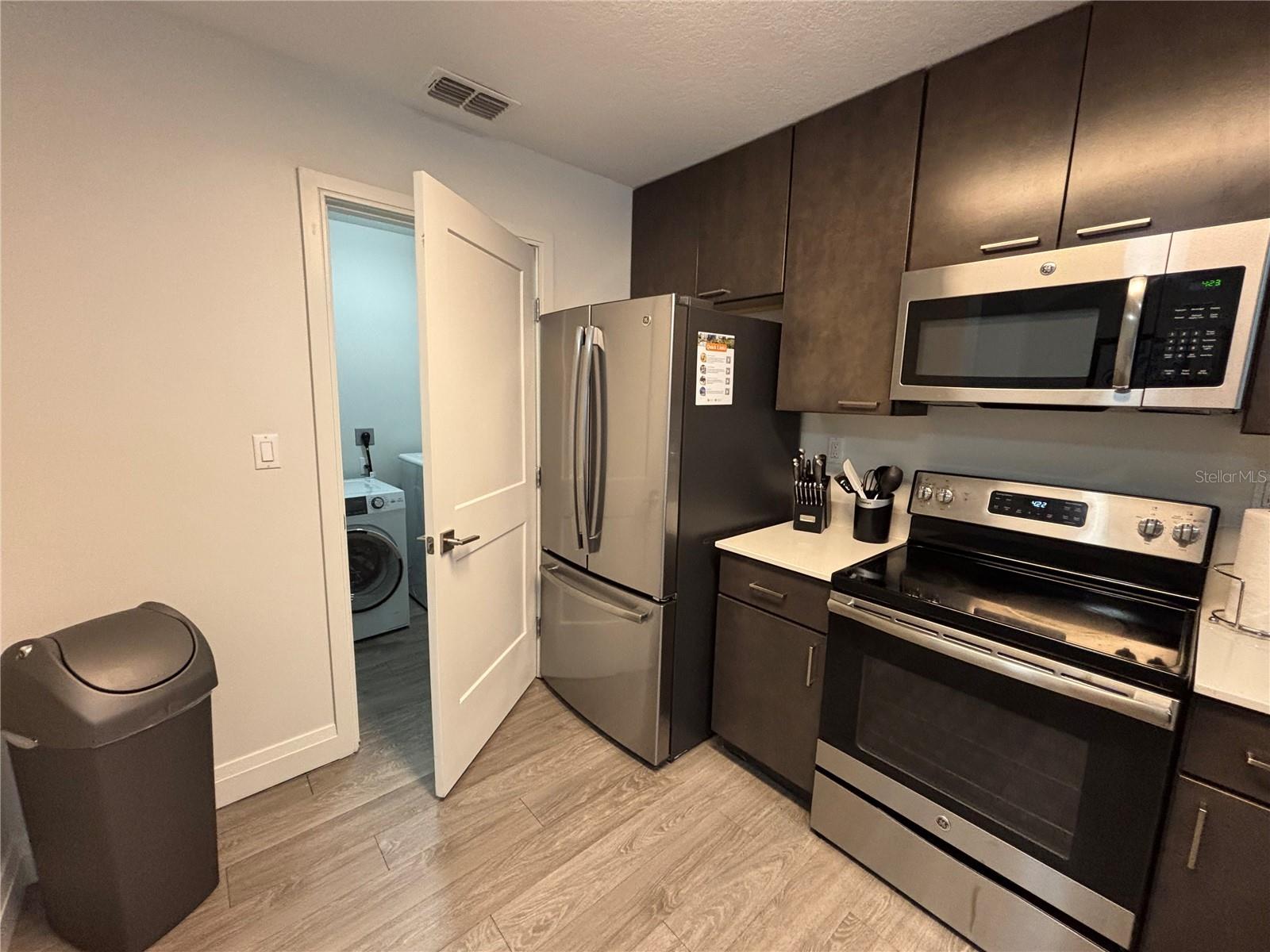 Condo - Hotel at 14501 GROVE RESORT AVE #3304, WINTER GARDEN, photo 5 of 34