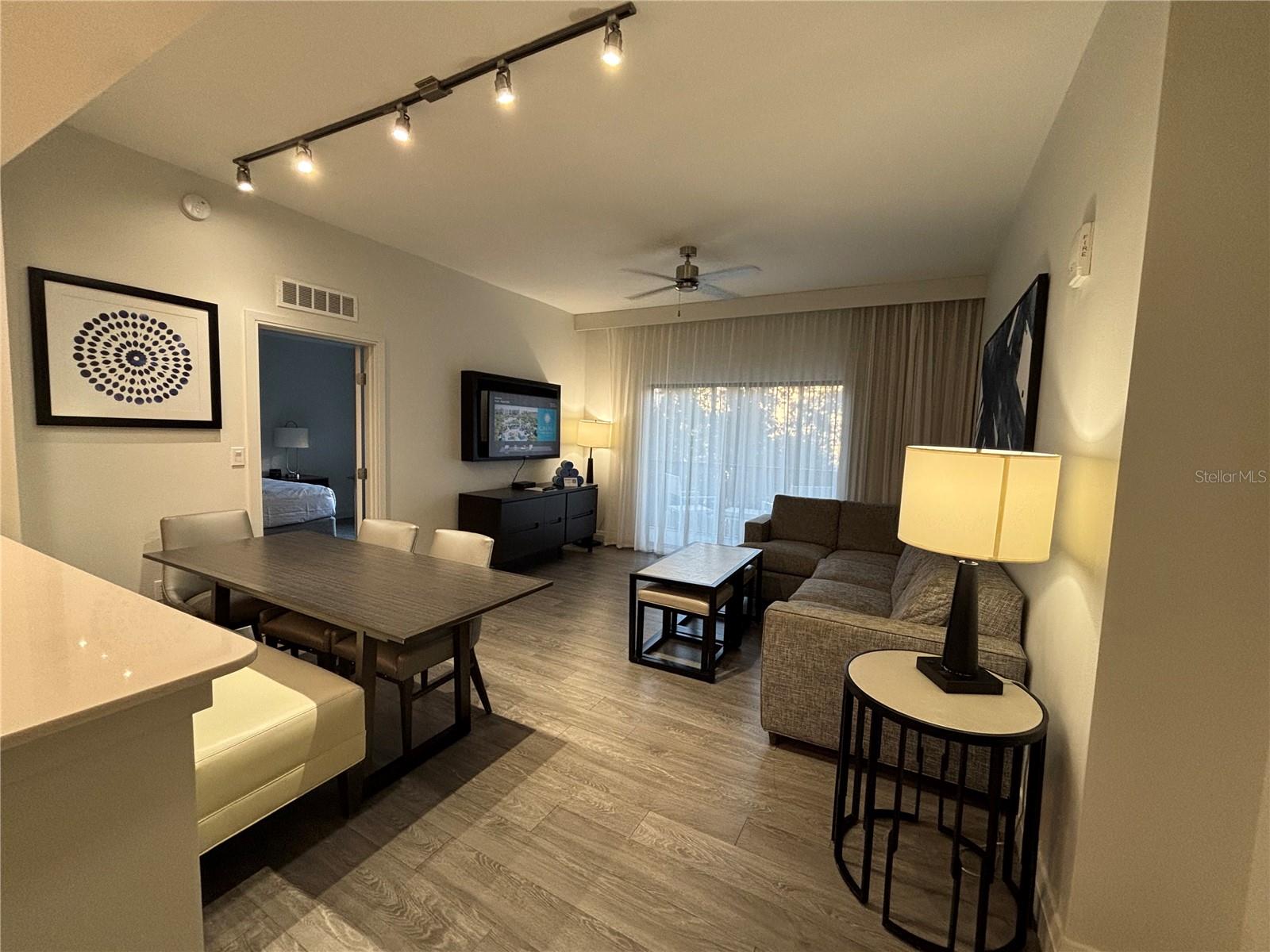 Condo - Hotel at 14501 GROVE RESORT AVE #3304, WINTER GARDEN, photo 7 of 34