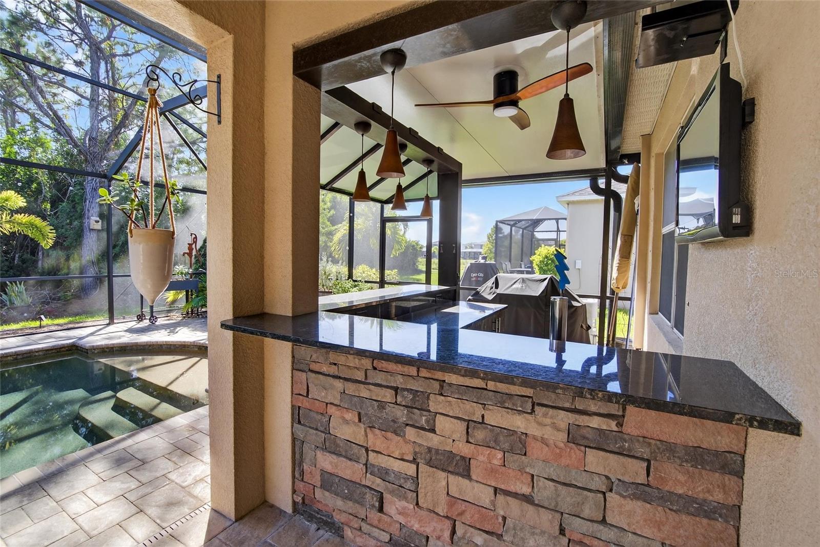 Outdoor Kitchen - 9023 41ST ST E, PARRISH