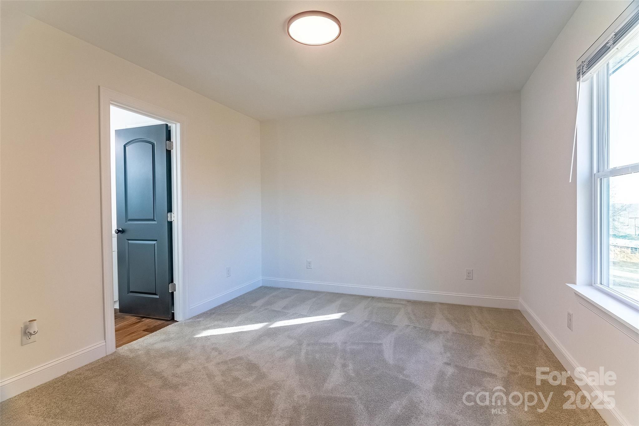 Single Family Residence at 3024 Poplar Circle, Shelby, photo 19 of 39