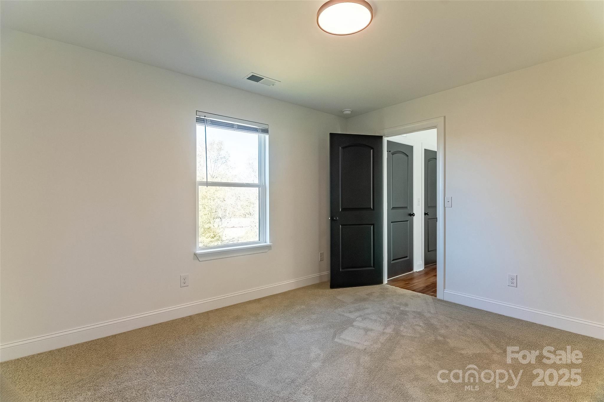Single Family Residence at 3024 Poplar Circle, Shelby, photo 20 of 39