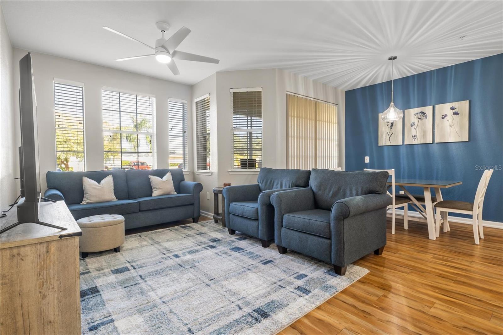 Condominium at 301 TERRACE RIDGE CIR #301, DAVENPORT, photo 10 of 35