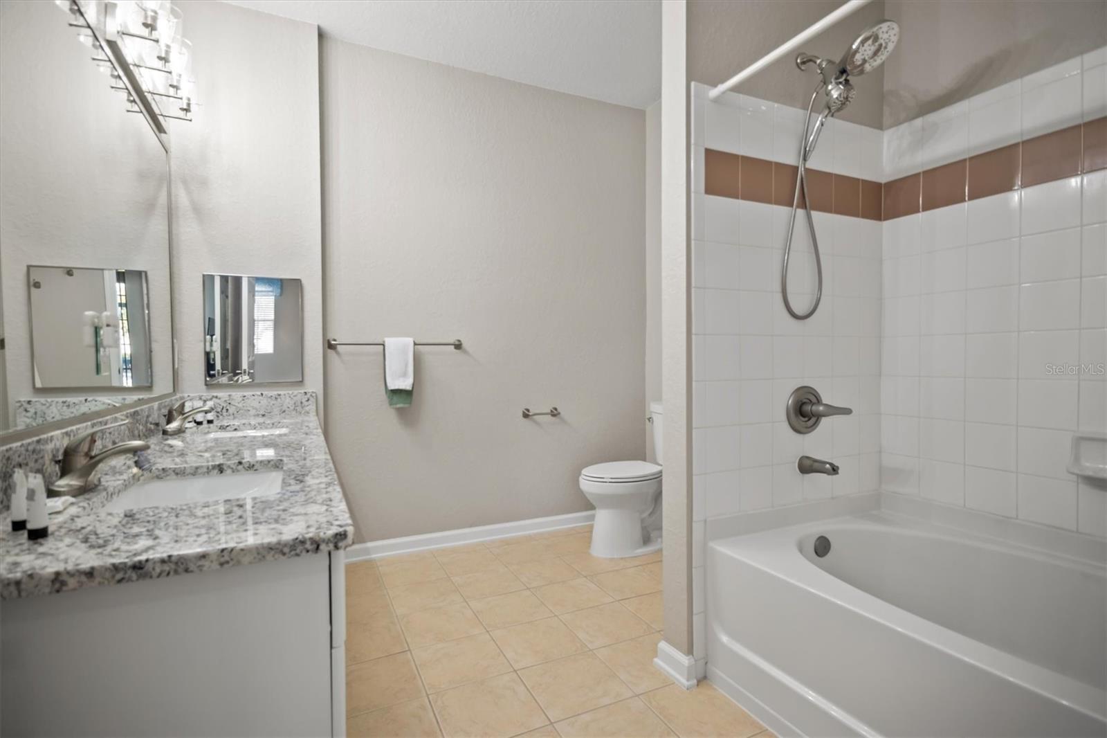 Condominium at 301 TERRACE RIDGE CIR #301, DAVENPORT, photo 19 of 35