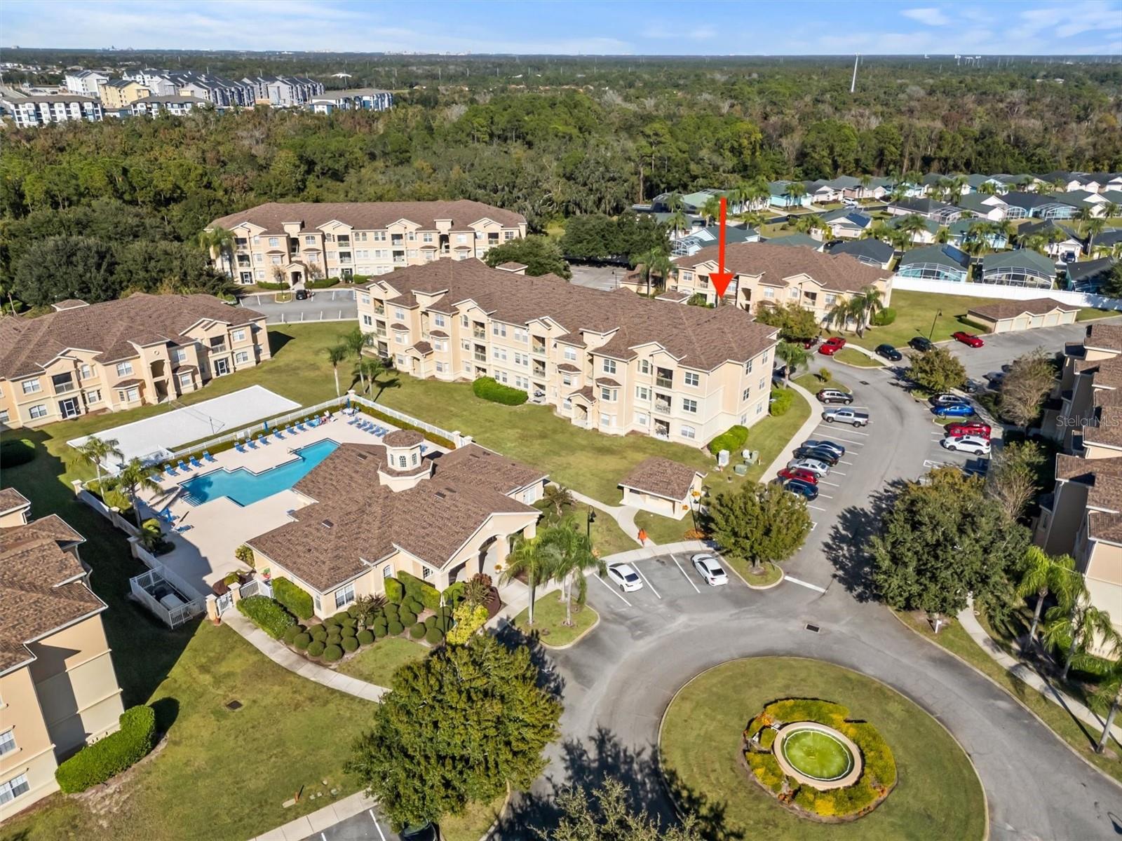 Condominium at 301 TERRACE RIDGE CIR #301, DAVENPORT, photo 2 of 35