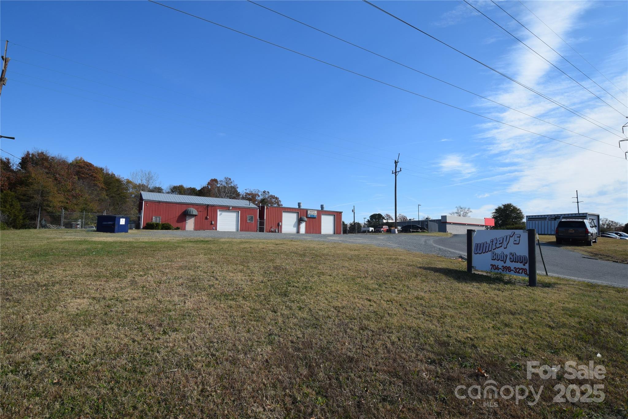 Automotive at 10310 Rozzelles Ferry Road, Charlotte, photo 3 of 22