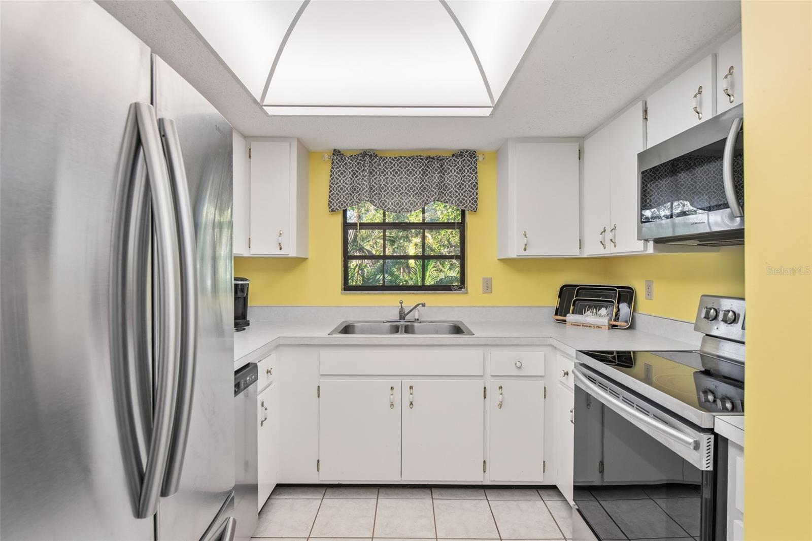 Condominium at 1730 MANASOTA BEACH RD #207, ENGLEWOOD, photo 13 of 68
