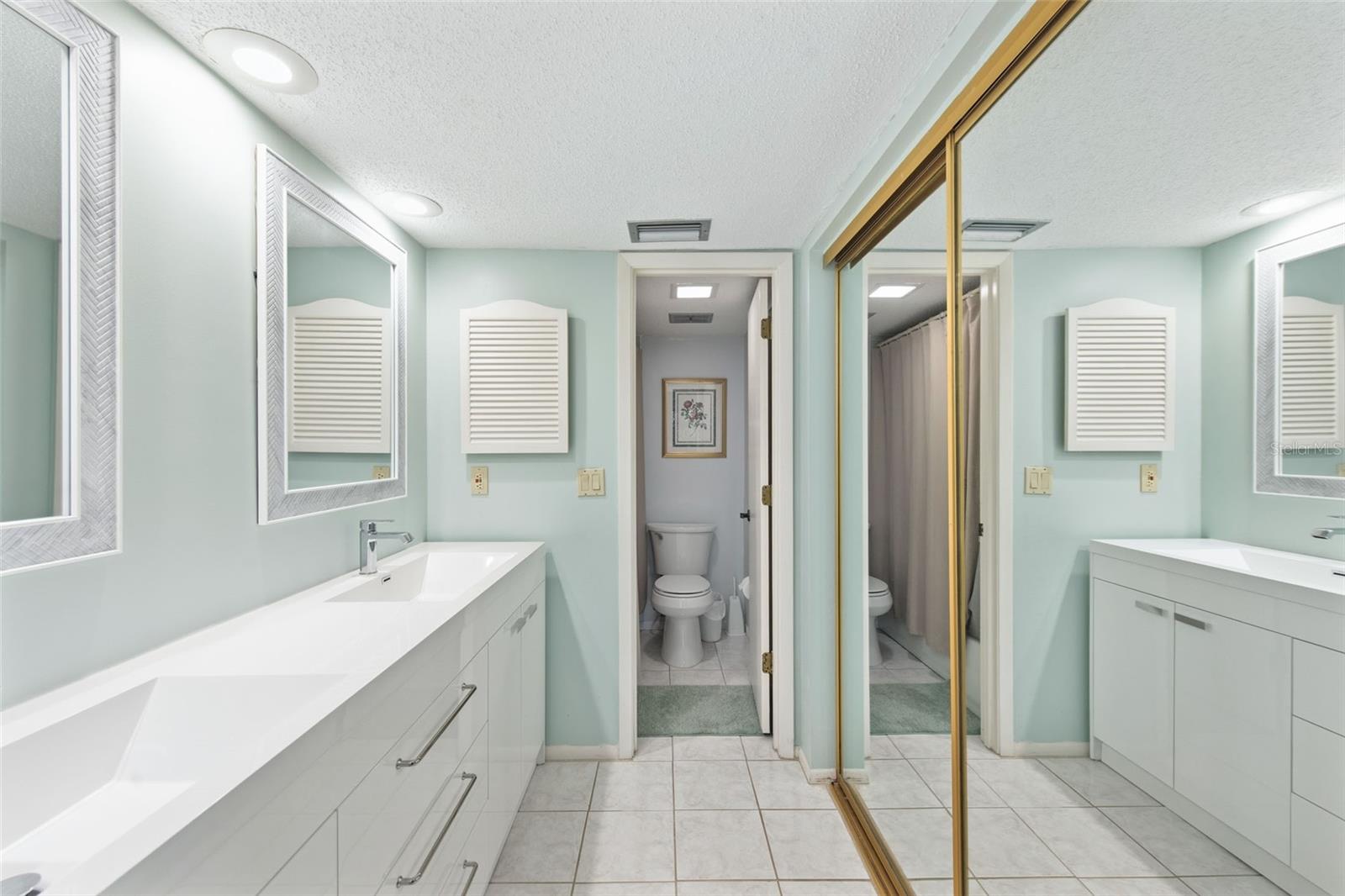 Condominium at 1730 MANASOTA BEACH RD #207, ENGLEWOOD, photo 26 of 68