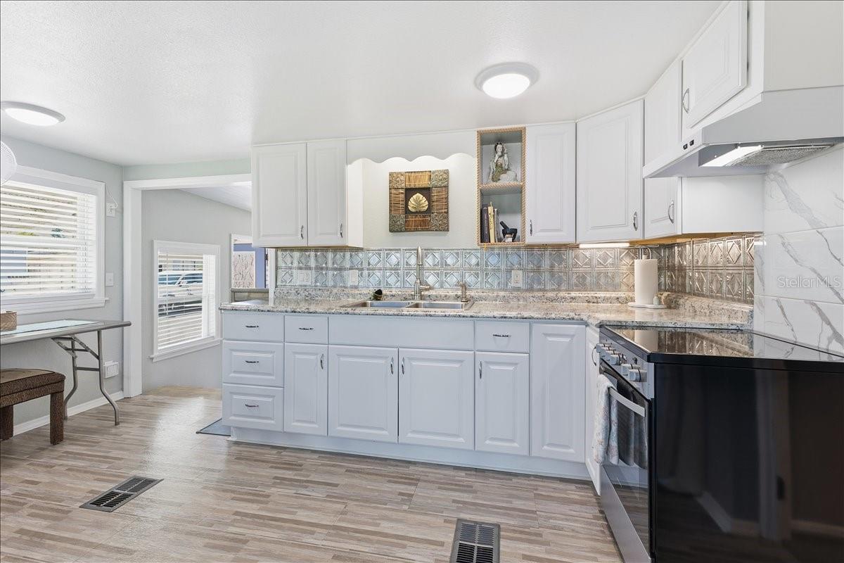 Modular Home at 1475 FLAMINGO DR #346, ENGLEWOOD, photo 15 of 46