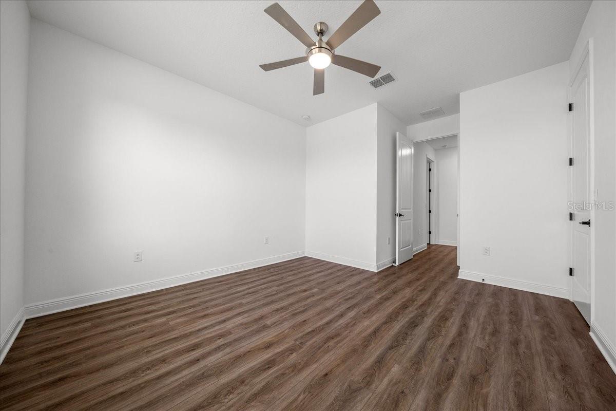 Single Family Residence at 8233 SW 93RD TER, OCALA, photo 39 of 56