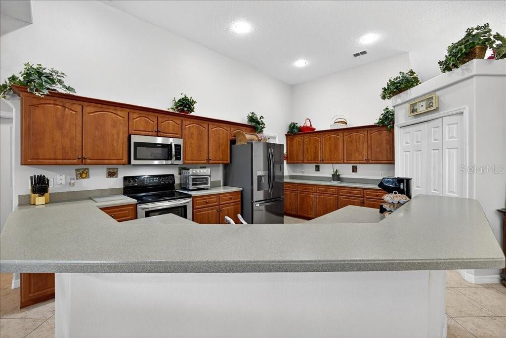 Single Family Residence at 28 FANSHAWE LN, PALM COAST, photo 5 of 42