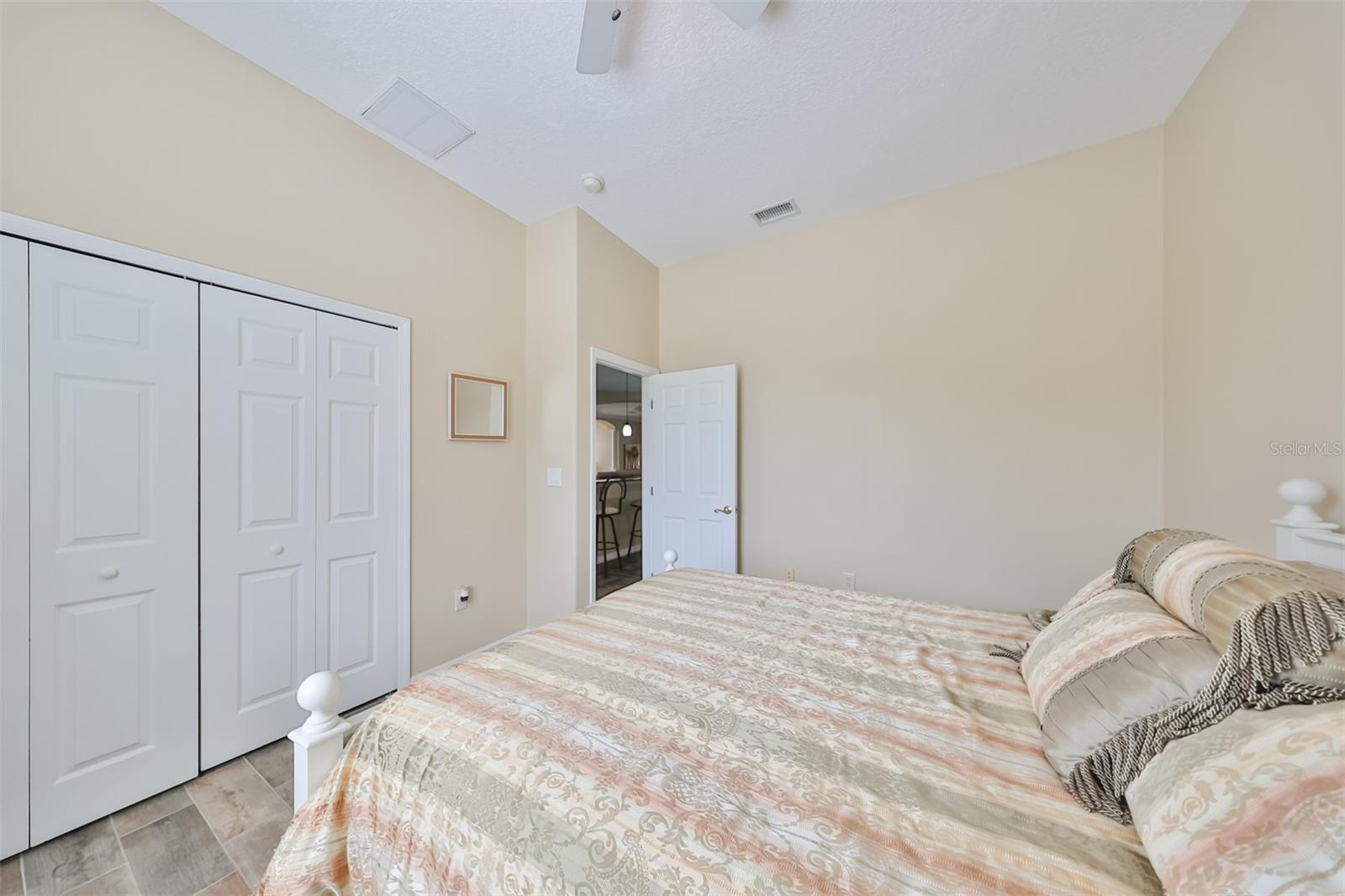 2nd guest bedroom - 17706 BRIDLEWOOD CT, PARRISH