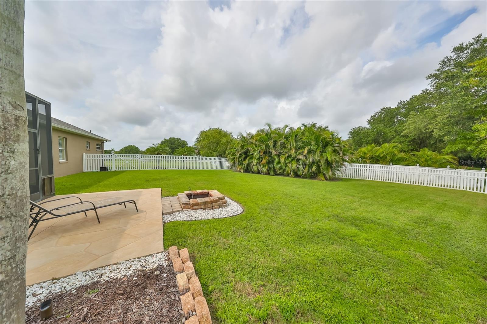 Single Family Residence at 17706 BRIDLEWOOD CT, PARRISH, photo 30 of 37