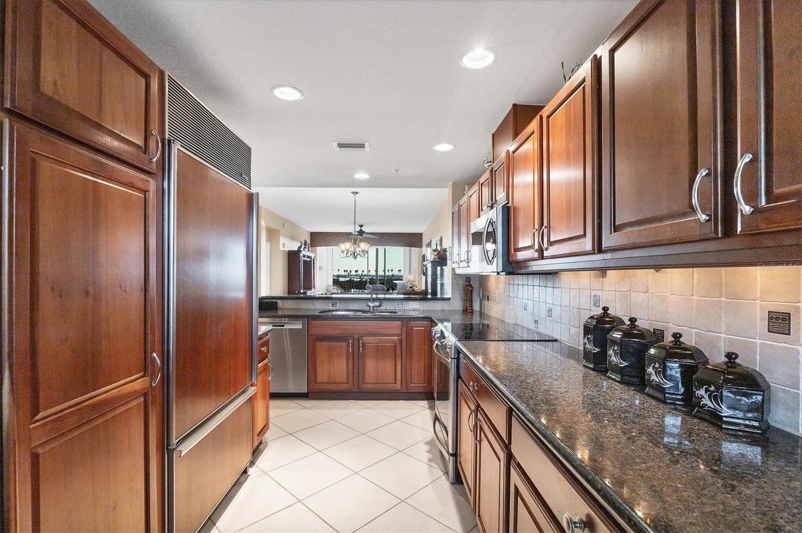 solid wood cabinetry with lots of storage - 13113 GASPARILLA RD #403, PLACIDA