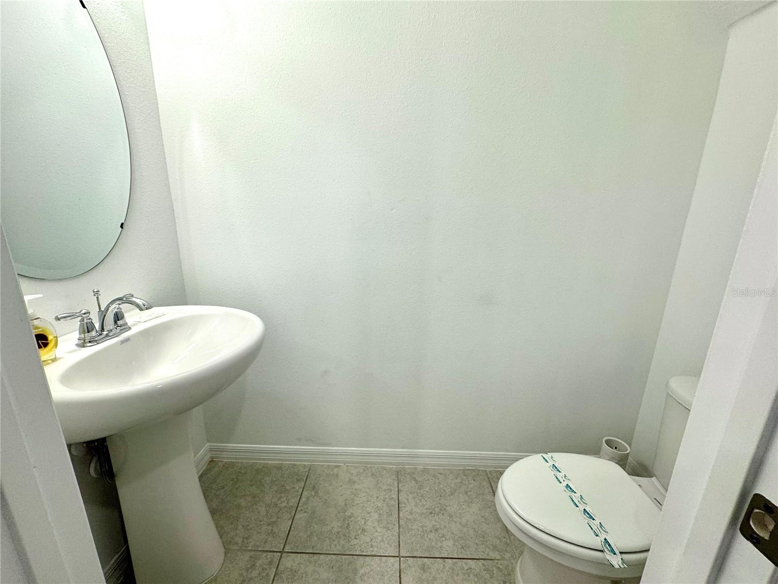1/2 bath - 943 CONCH RD, DAVENPORT