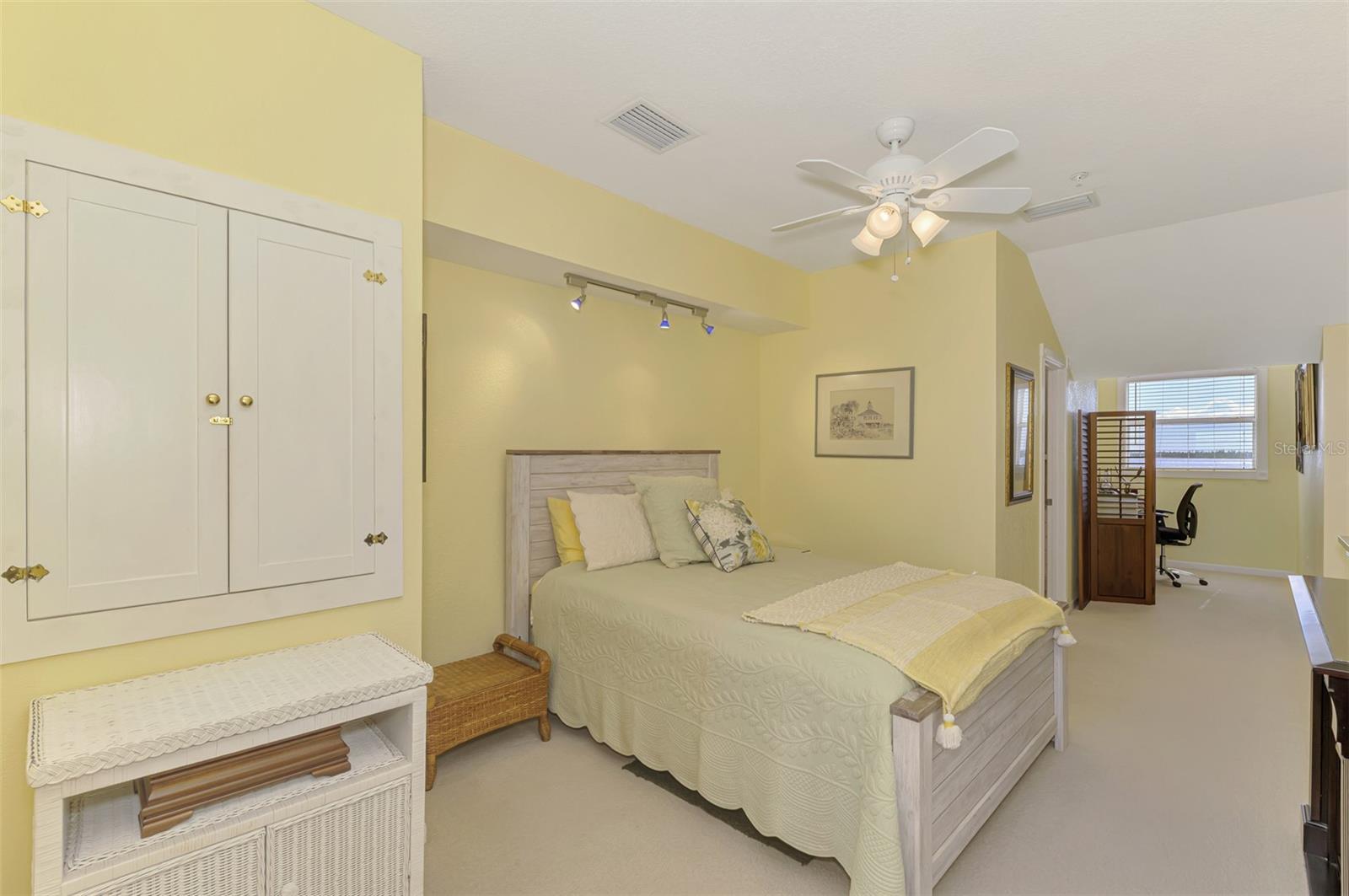 Condominium at 4410 WARREN AVE #504, PORT CHARLOTTE, photo 29 of 55