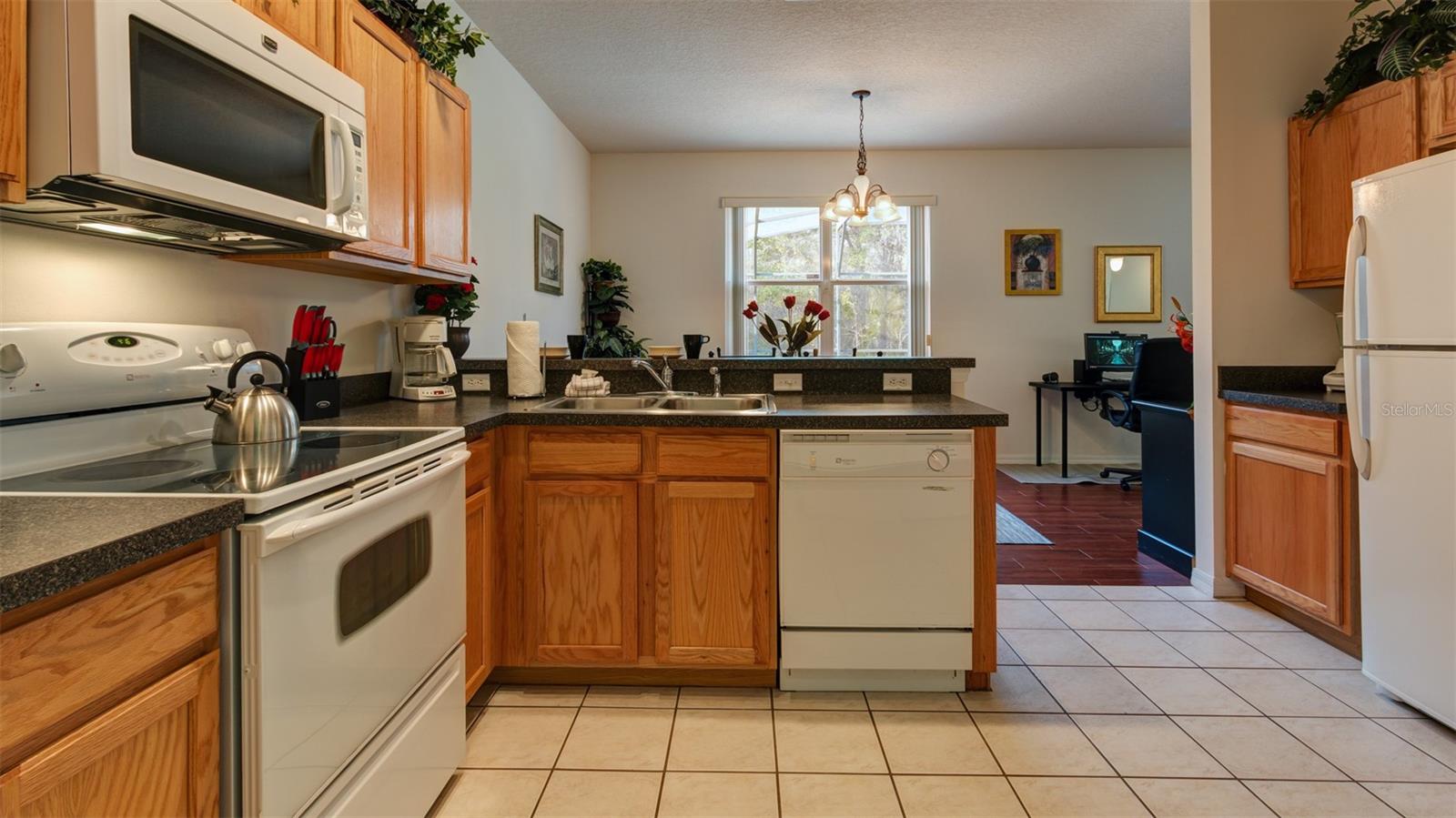 Single Family Residence at 1369 ROYAL RIDGE DR, DAVENPORT, photo 28 of 59