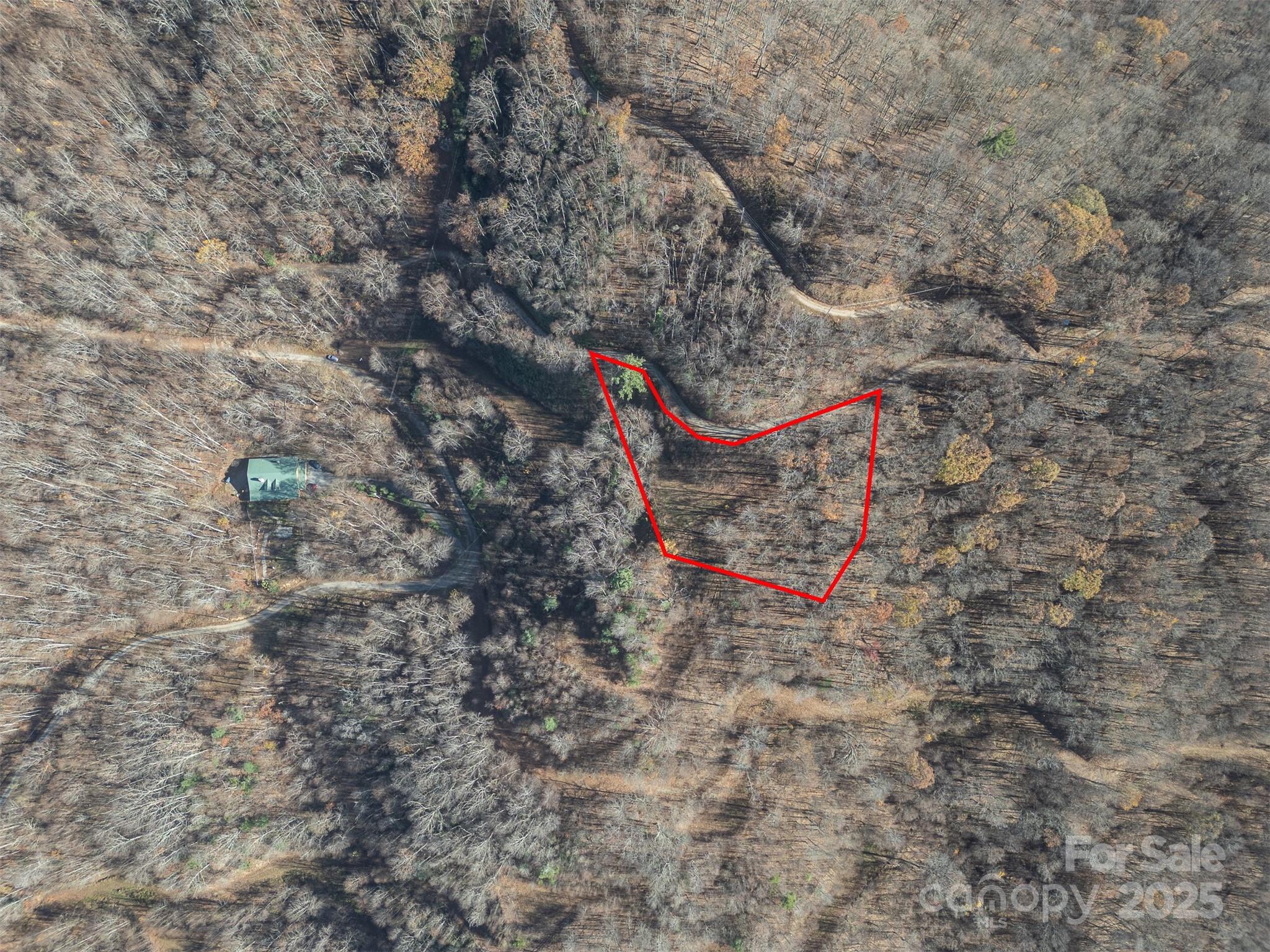 Lot lines are approximate - 1098 Hyacinth Drive, Clyde