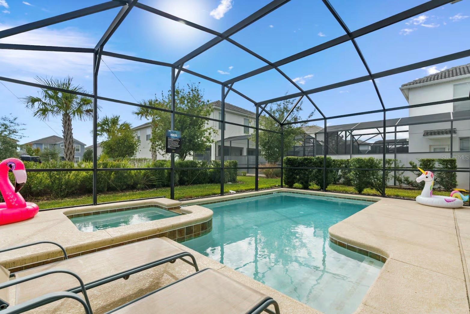 Single Family Residence at 4700 SLEEPY HOLLOW DR, KISSIMMEE, photo 2 of 41
