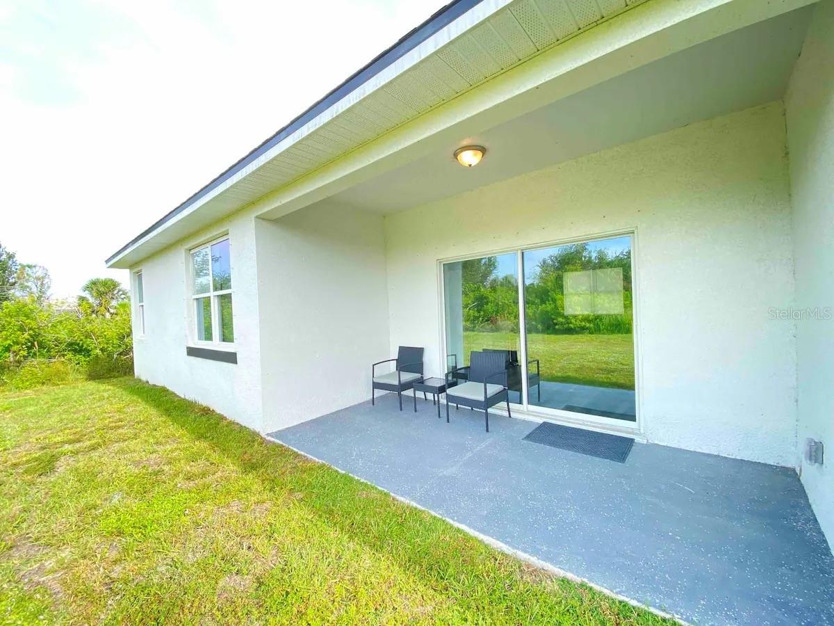 Single Family Residence at 14358 MCFARLAND AVE, PORT CHARLOTTE, photo 14 of 19