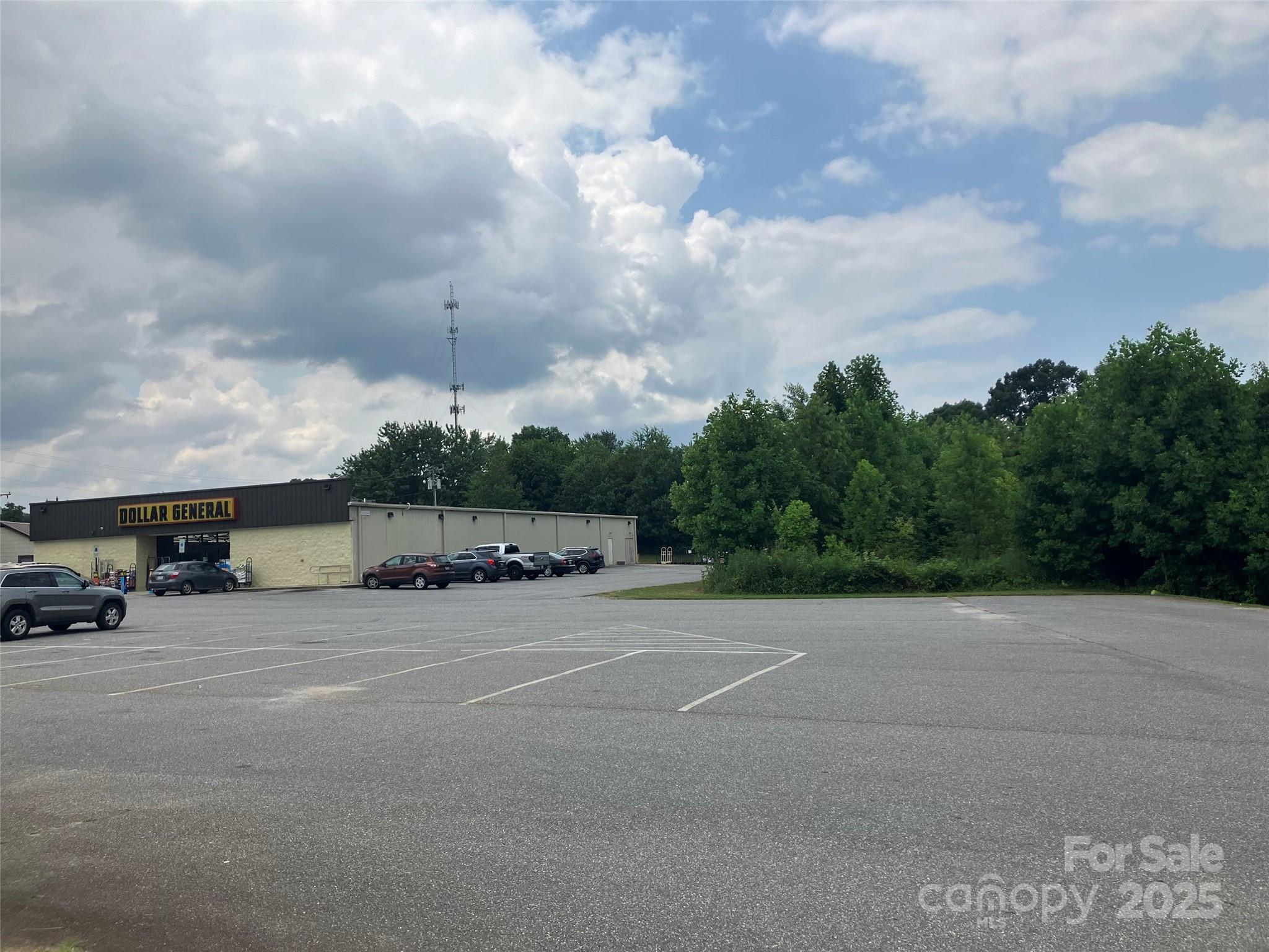 Lot at 1320 Burkemont Avenue, Morganton, photo 4 of 5