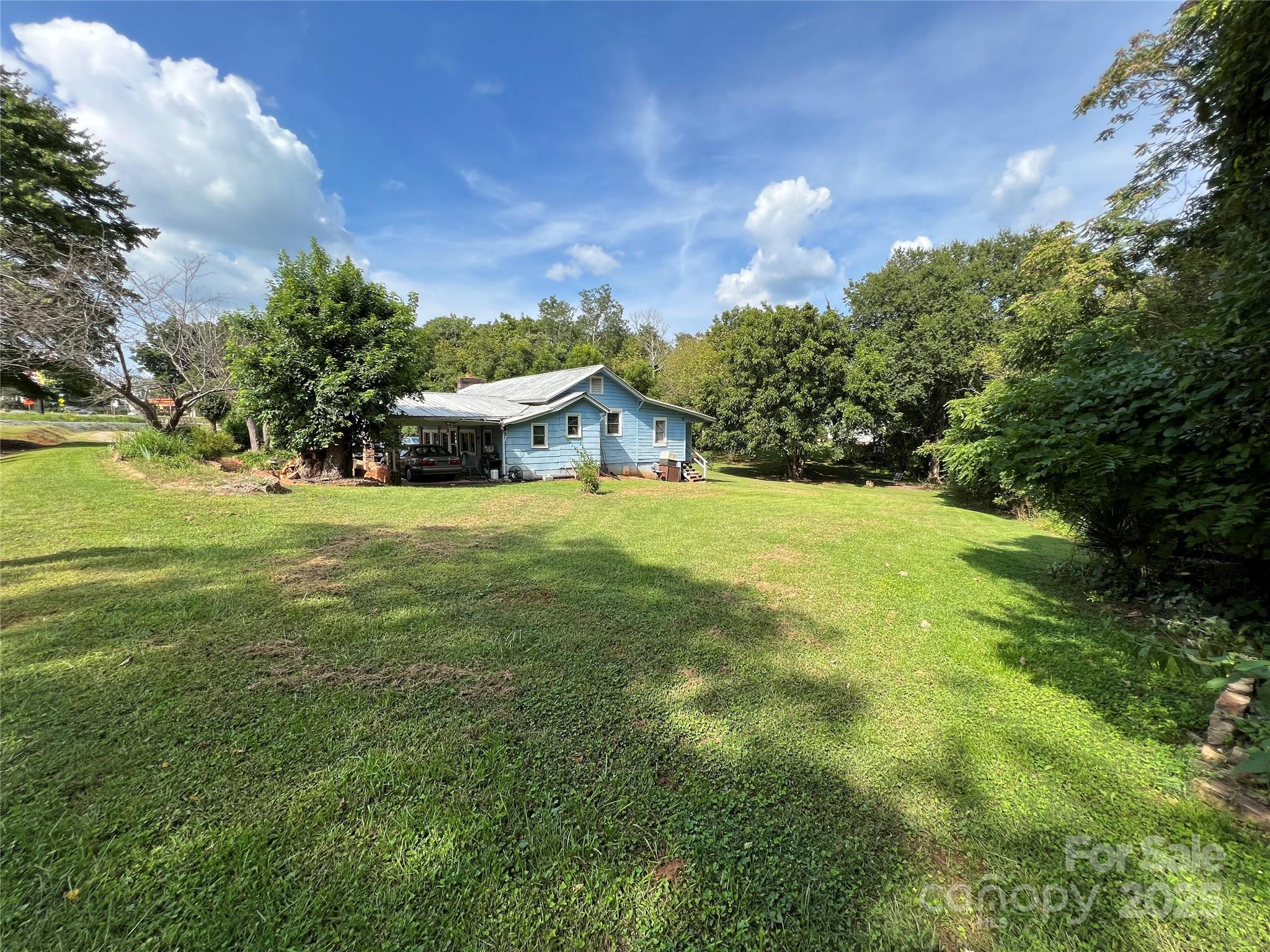 144 St Helena Drive