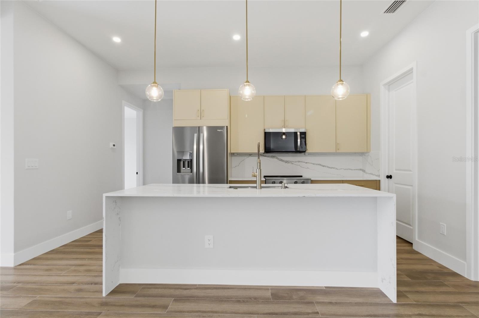 Single Family Residence at 14192 FORT MYERS AVE, PORT CHARLOTTE, photo 13 of 66