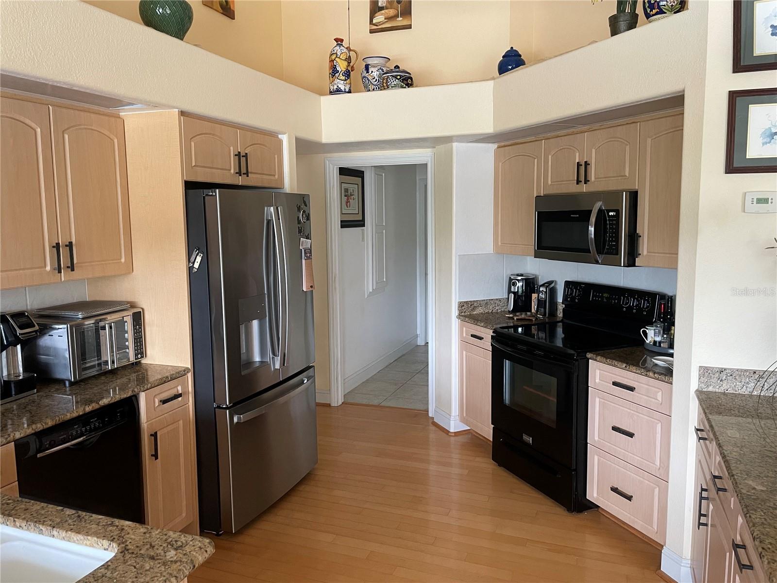 KITCHEN AREA - 18029 OHARA DR, PORT CHARLOTTE