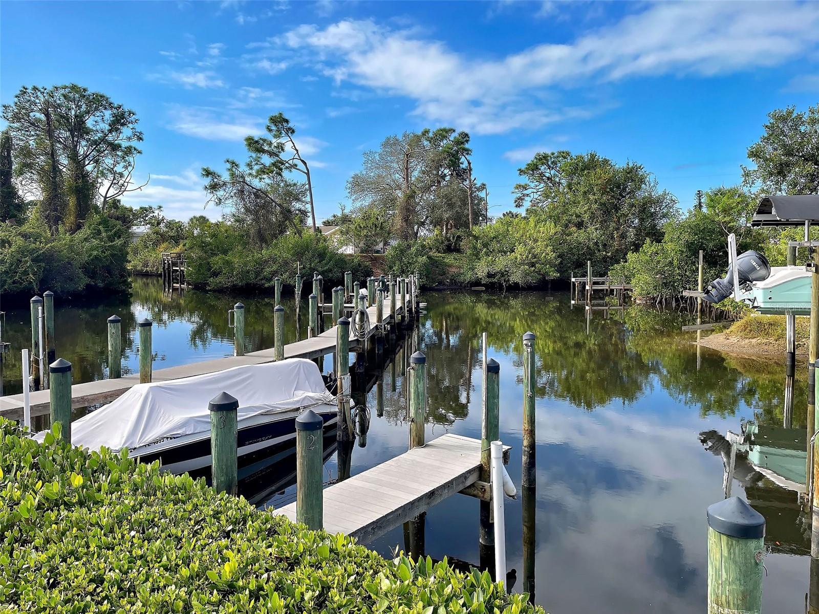 docks - 6527 HAMLET DR #26B, ENGLEWOOD