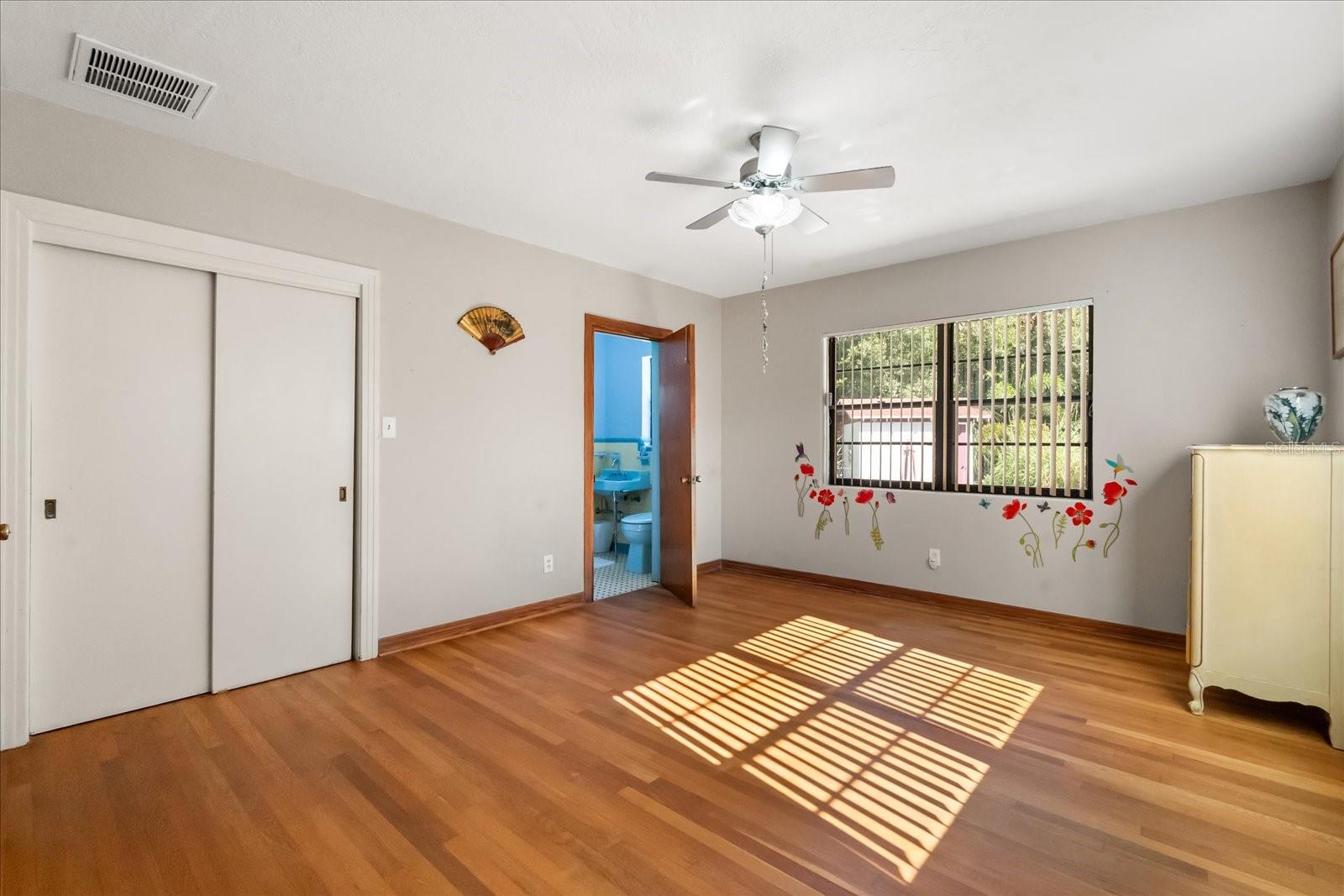 Single Family Residence at 205 SURPRISE DR, WINTER GARDEN, photo 5 of 32