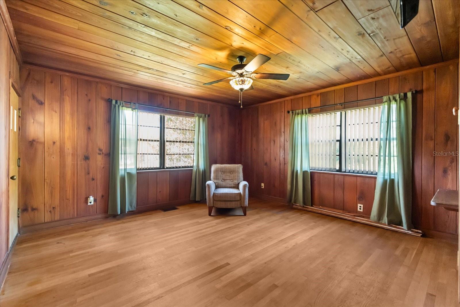 Single Family Residence at 205 SURPRISE DR, WINTER GARDEN, photo 13 of 32