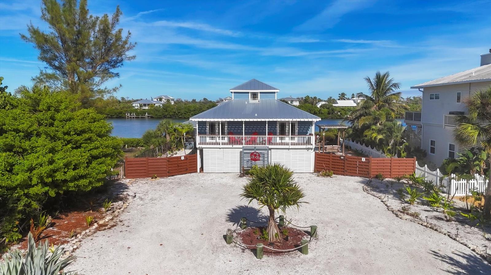 440 BOCILLA DR