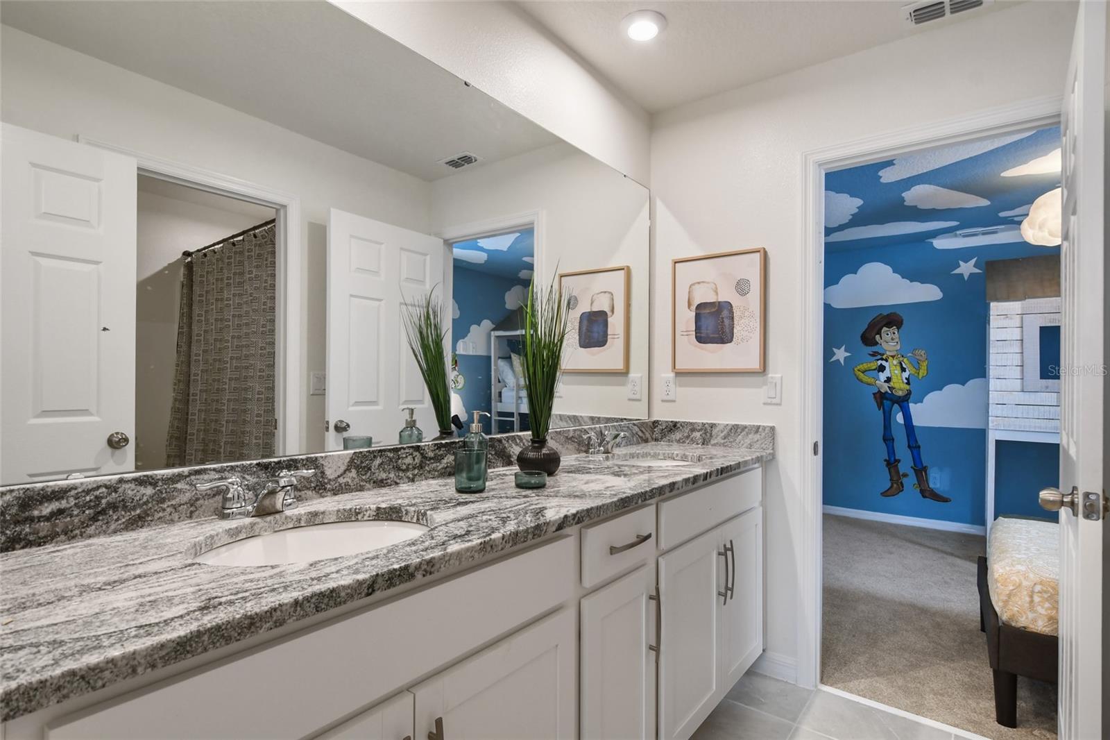 Single Family Residence at 8903 COCONUT BREEZE DR, KISSIMMEE, photo 36 of 78