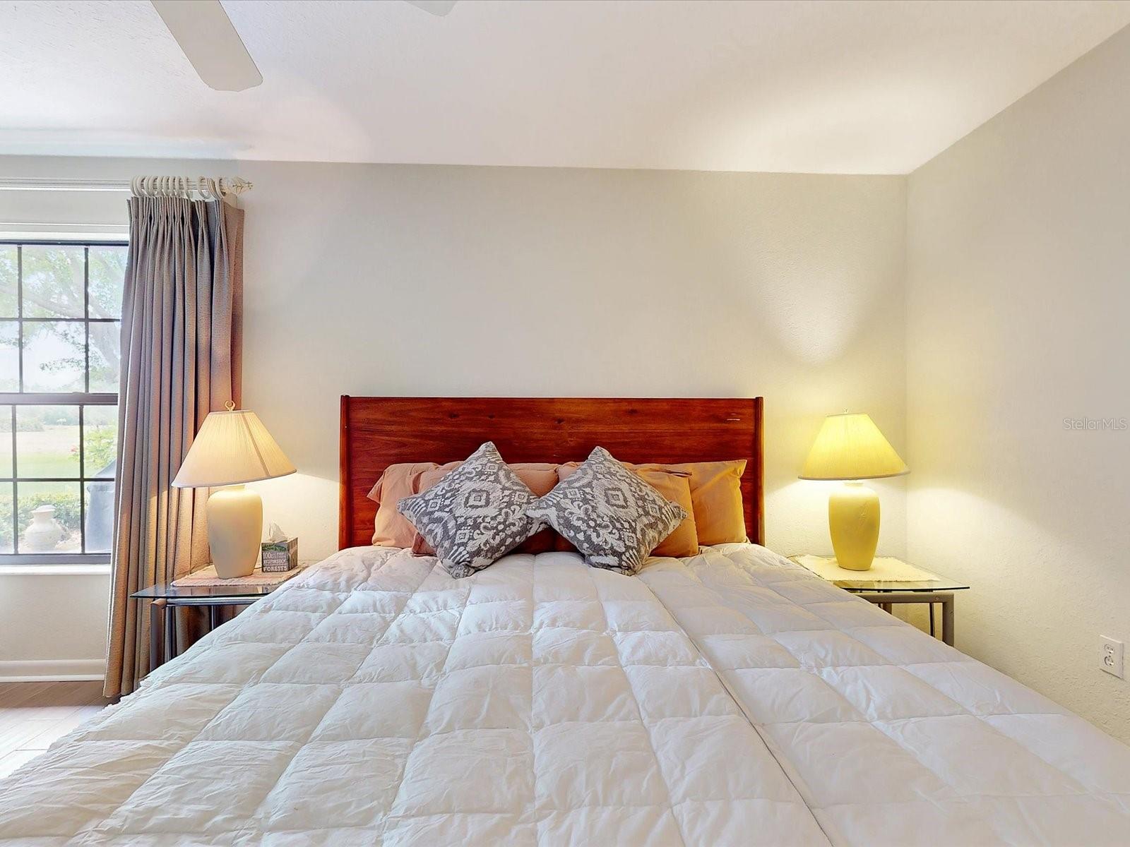 Primary bedroom in the rear of the Villa - 112 COVENTRY LN, HAINES CITY