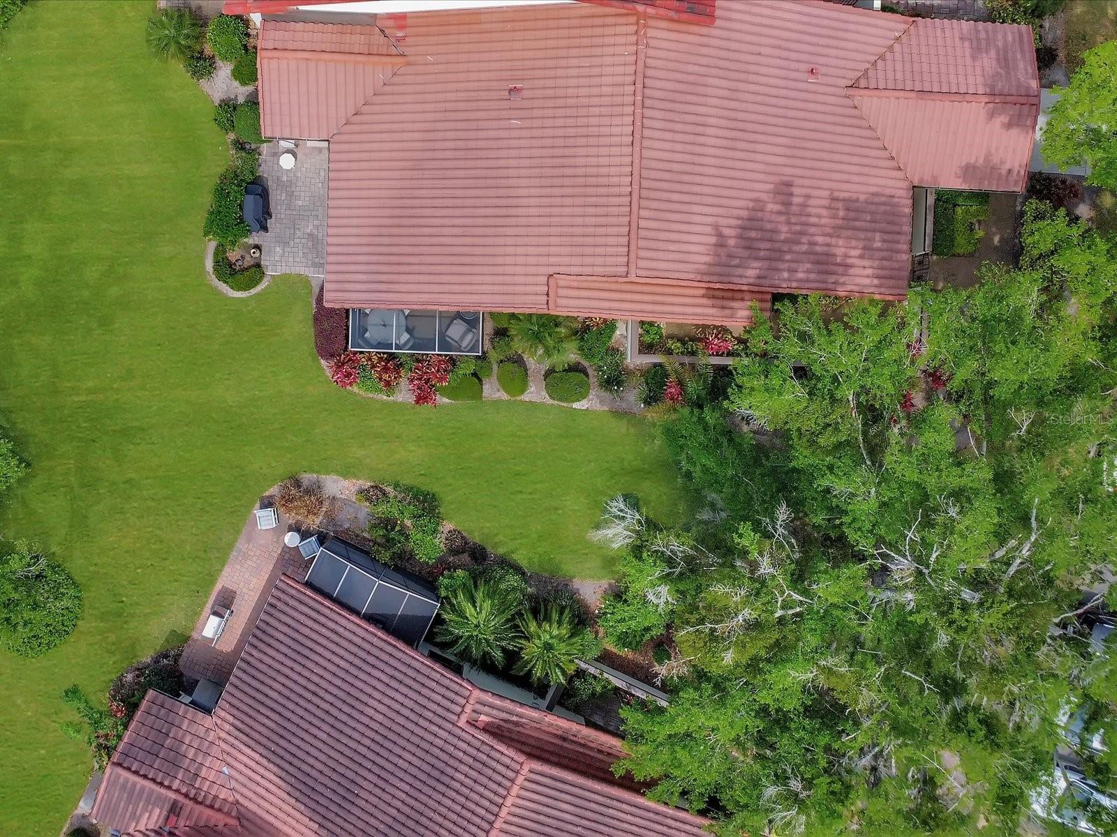 Bldg. at the top of the page shows 112 Coventry ln. Space between the homes, lawn is HOA responsibility - 112 COVENTRY LN, HAINES CITY