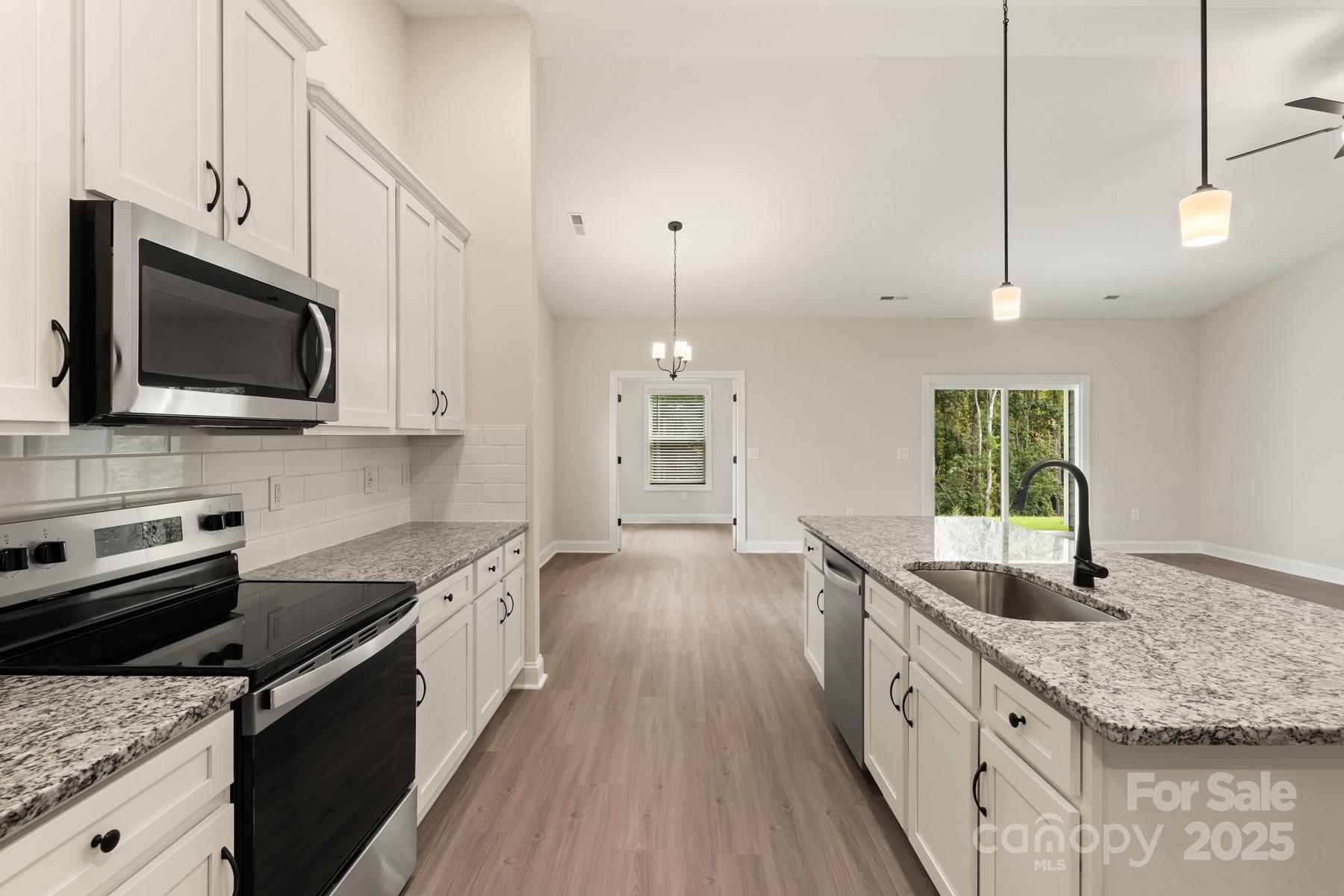 Single Family Residence at 125 Colonial Reserve Avenue, Troutman, photo 10 of 20