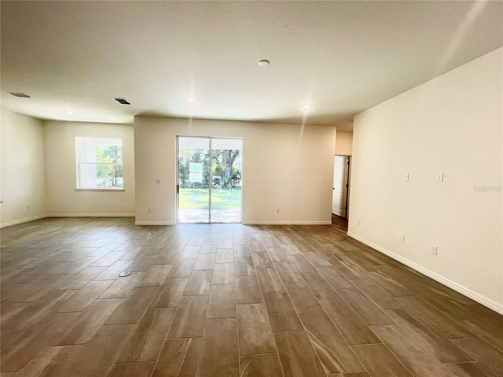 Single Family Residence at 4 LYNBROOK DR, PALM COAST, photo 8 of 24