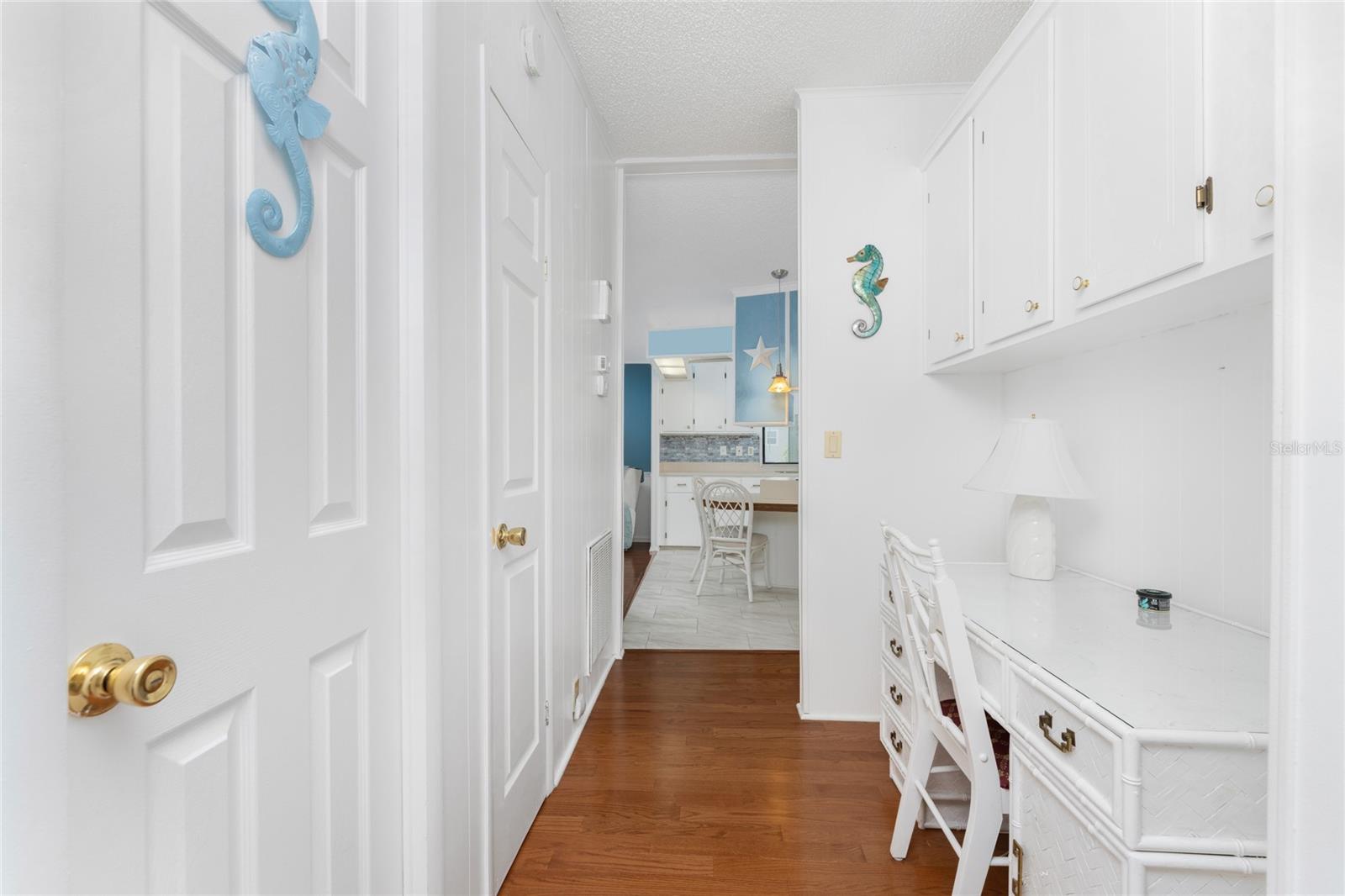 Manufactured Home at 6290 GREENFINCH RD, ENGLEWOOD, photo 13 of 50