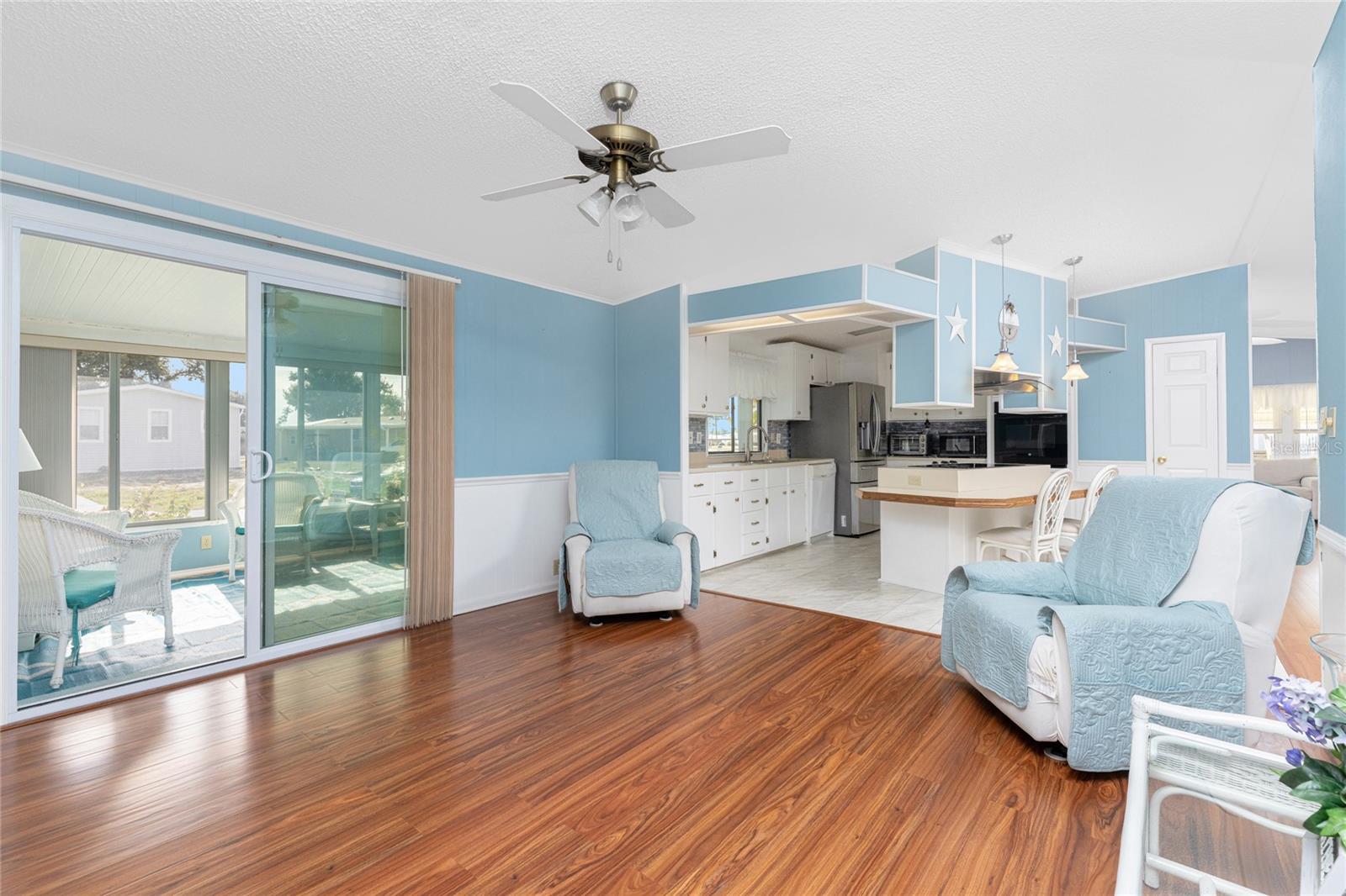 Manufactured Home at 6290 GREENFINCH RD, ENGLEWOOD, photo 14 of 50
