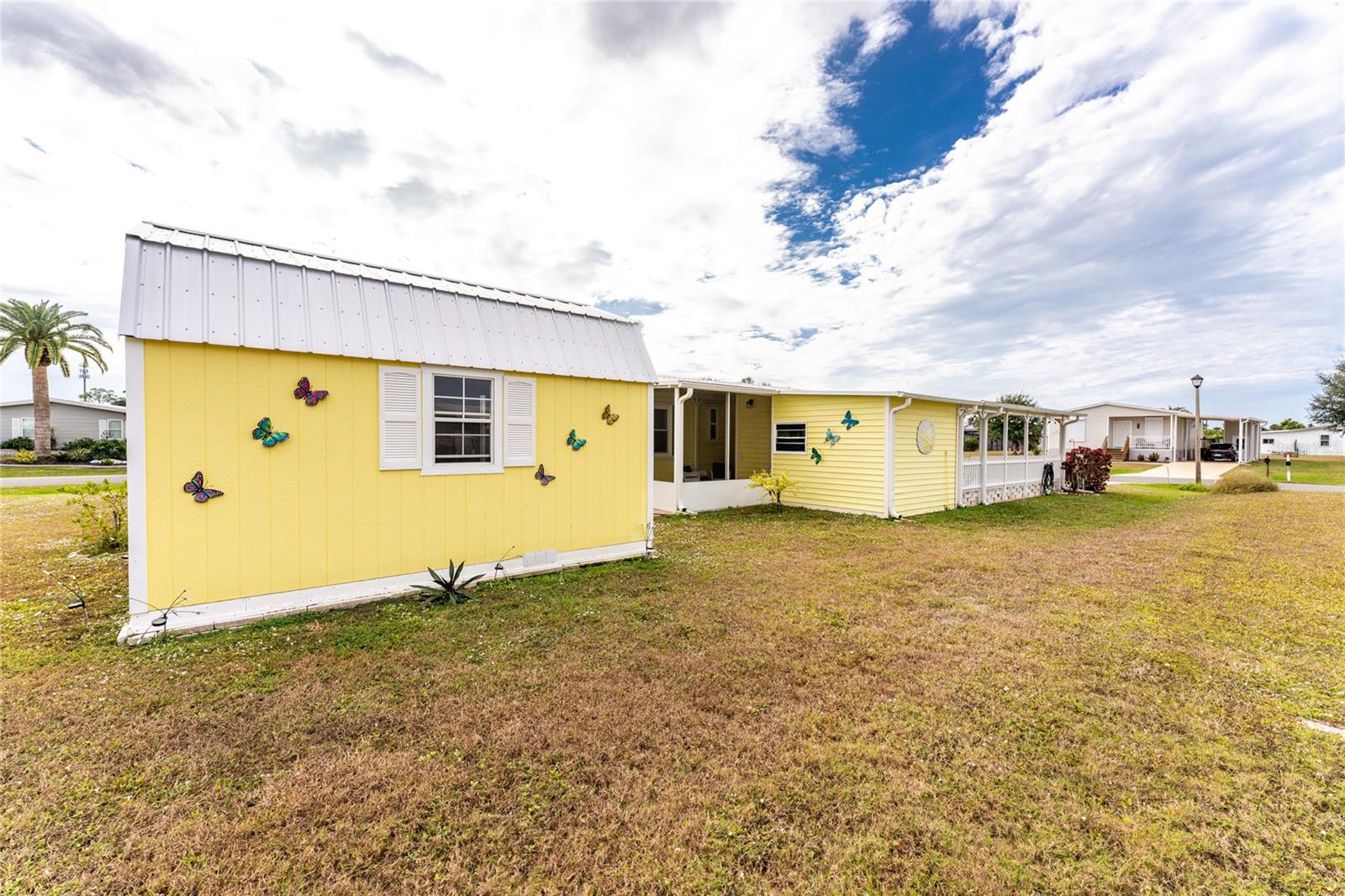 Manufactured Home at 6290 GREENFINCH RD, ENGLEWOOD, photo 39 of 50